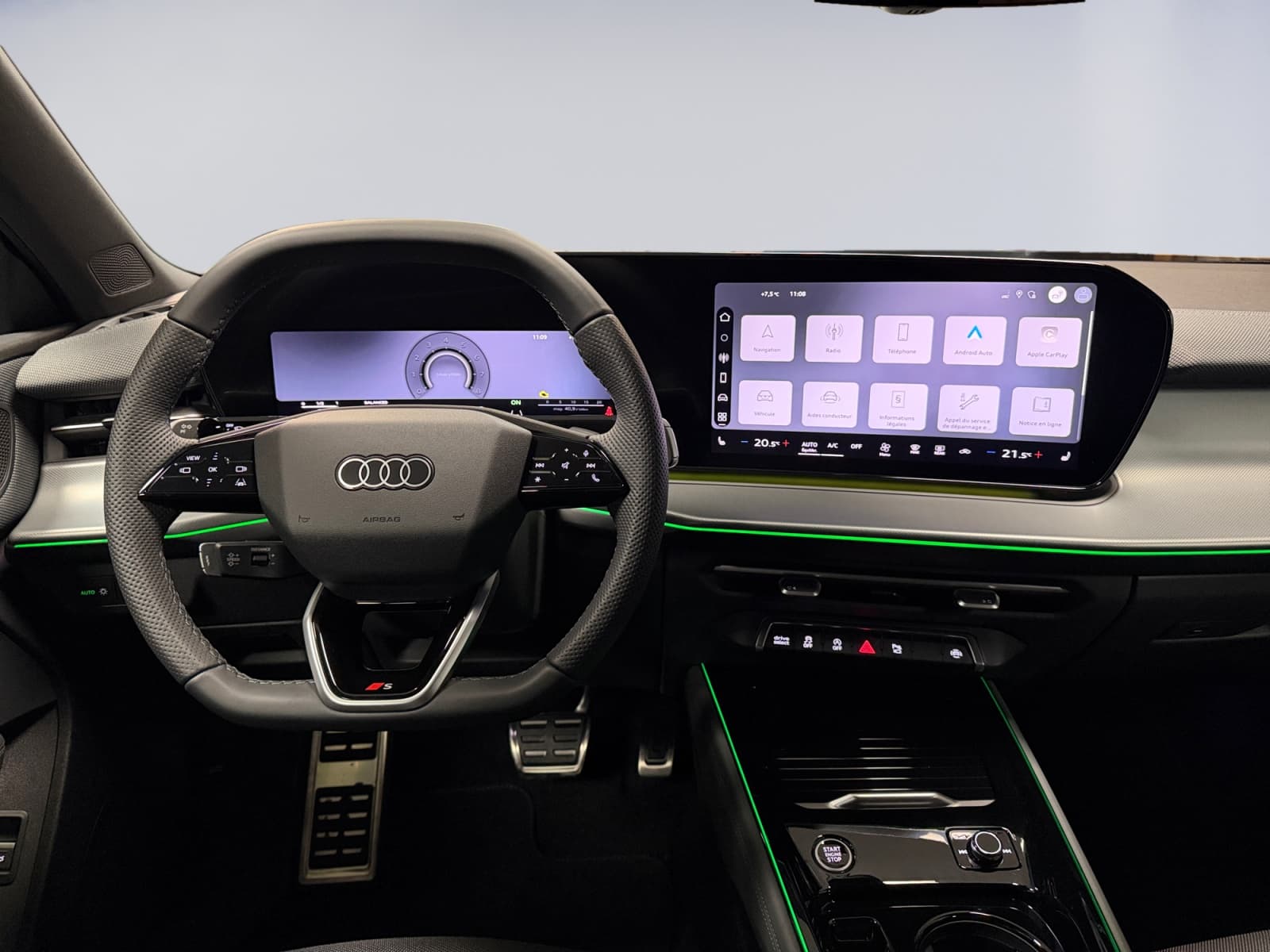 AUDI Q3 - Image 8