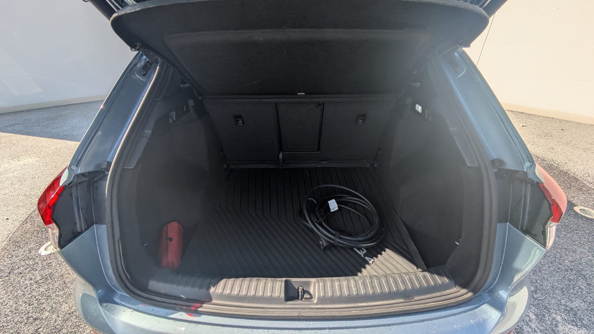 AUDI Q4 e-tron - Image 15