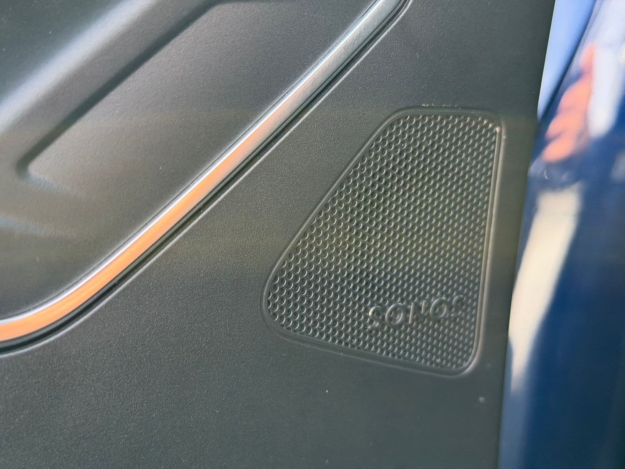 AUDI Q4 e-tron - Image 13