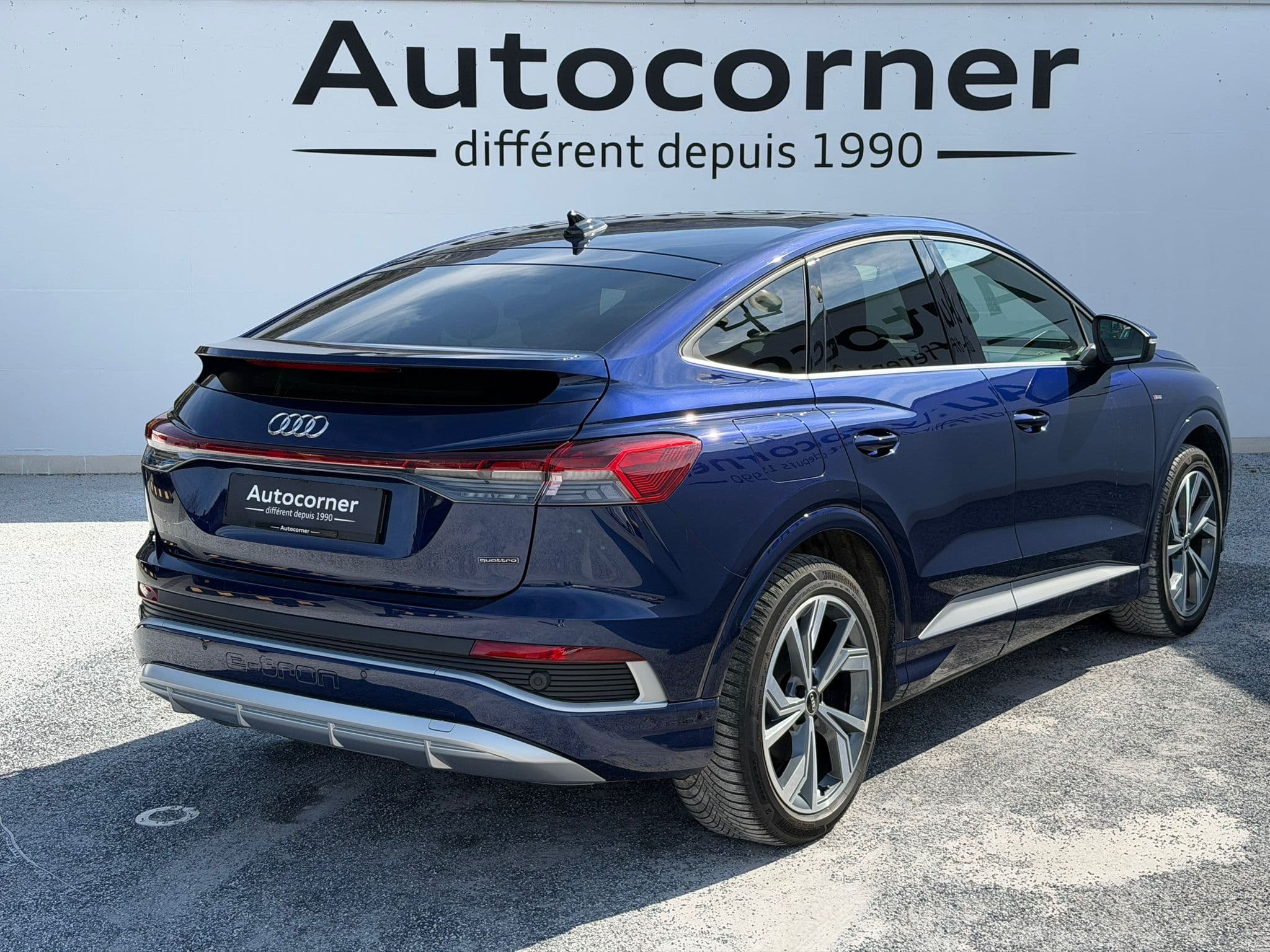 AUDI Q4 e-tron - Image 3