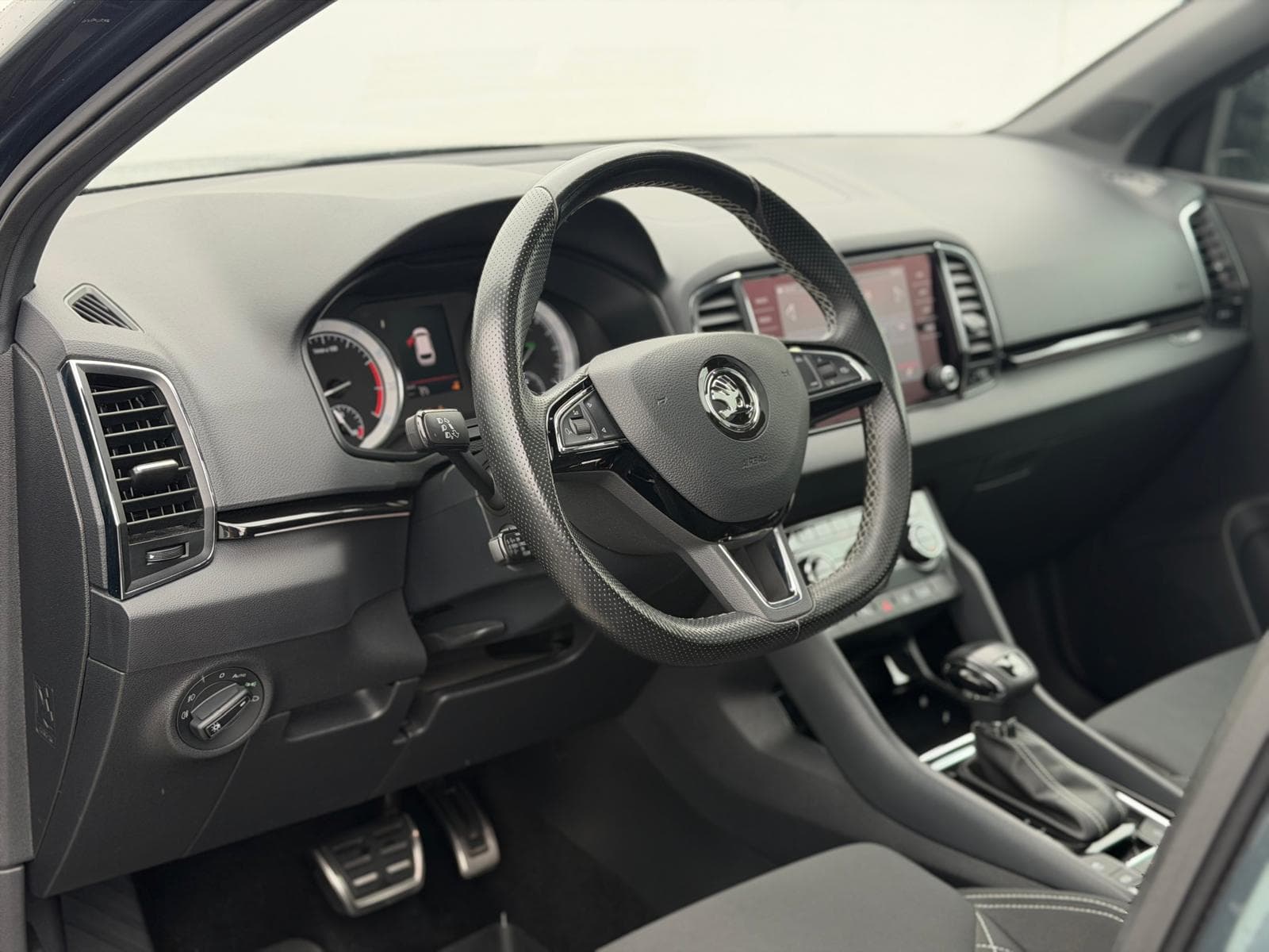 SKODA KAROQ - Image 15