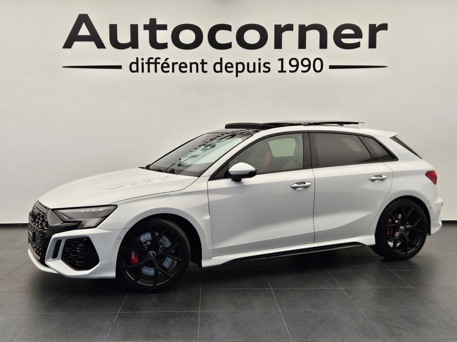 AUDI RS3 - Image 1