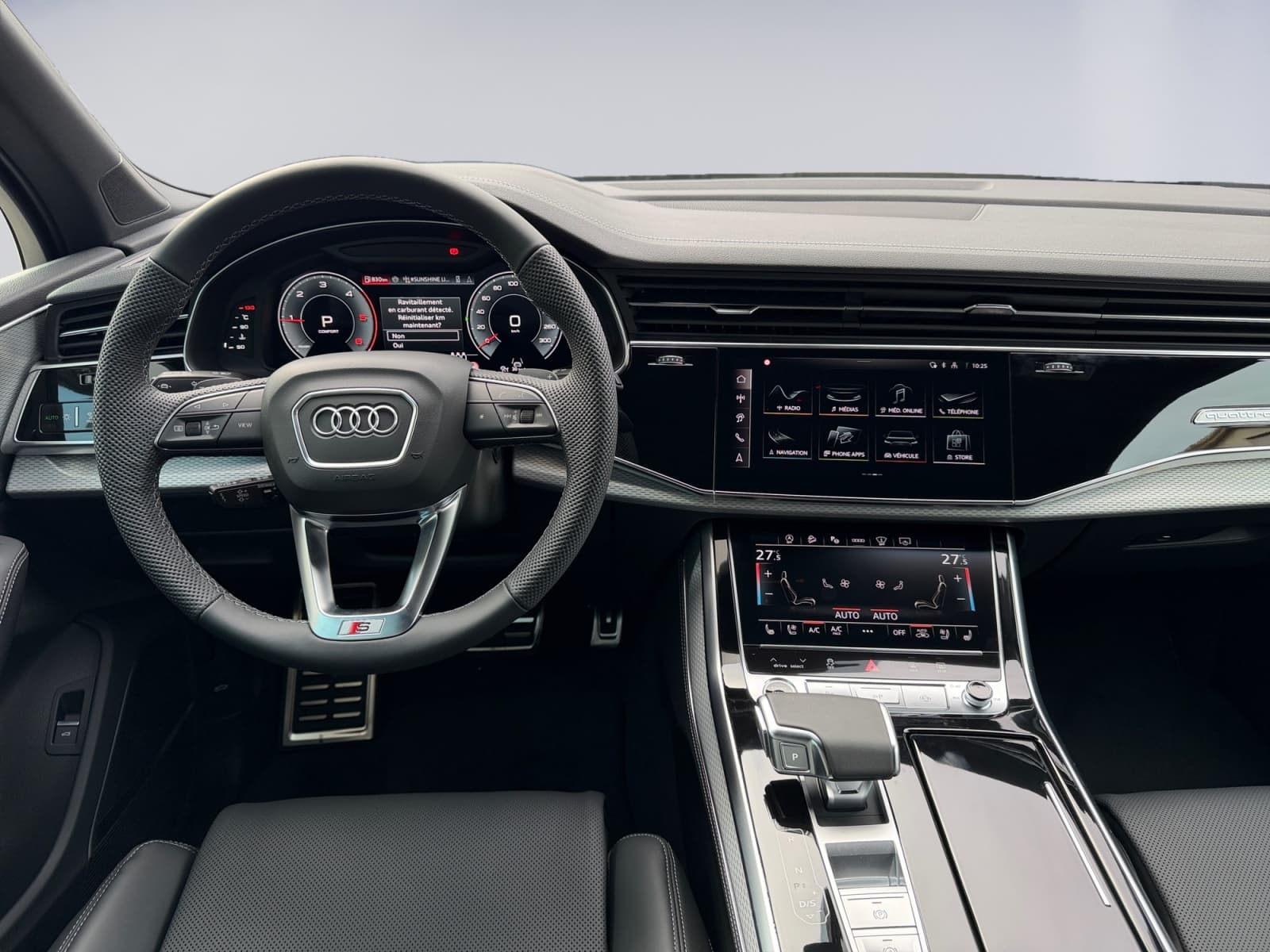 AUDI Q7 - Image 8
