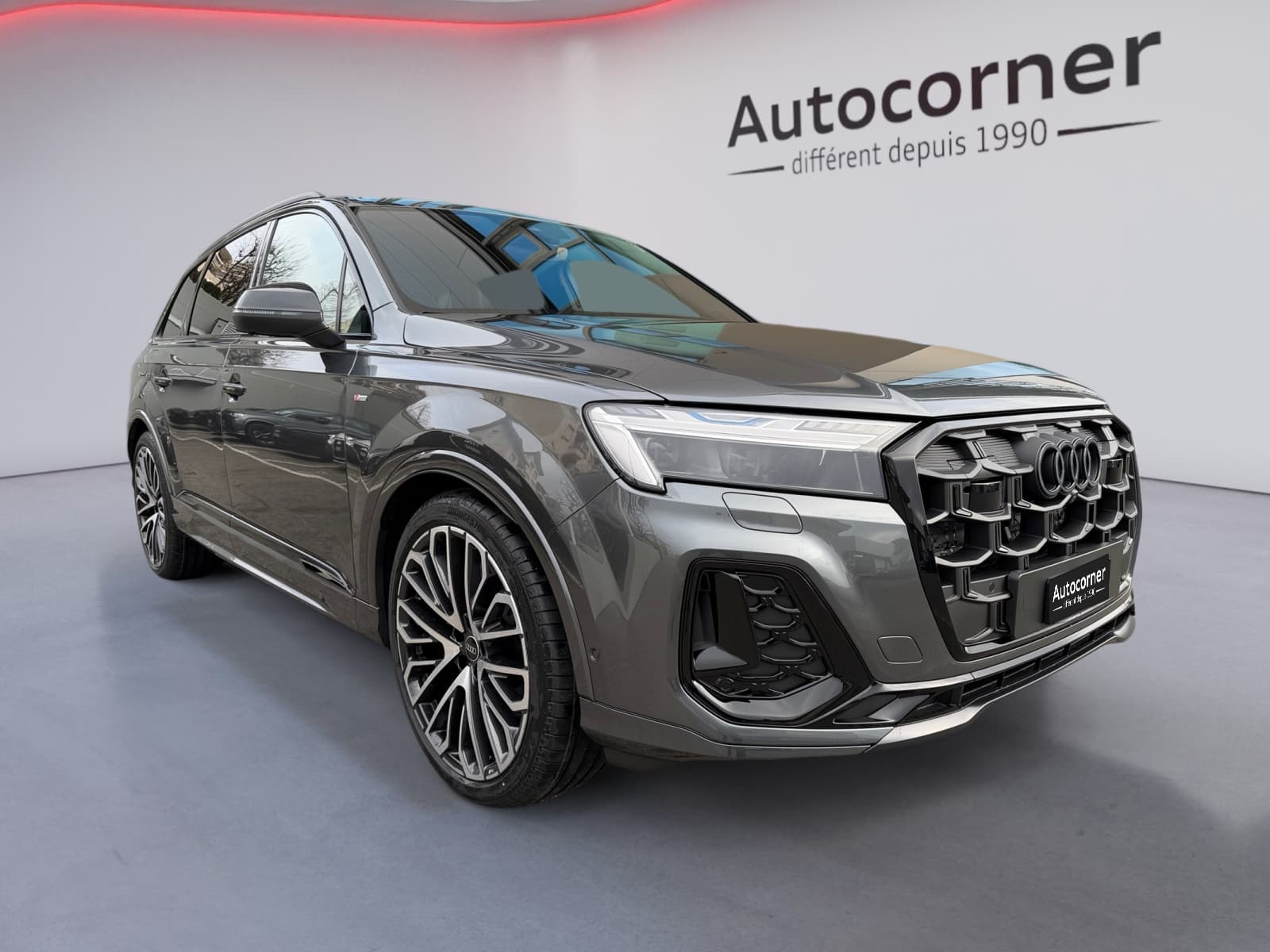 AUDI Q7 - Image 1