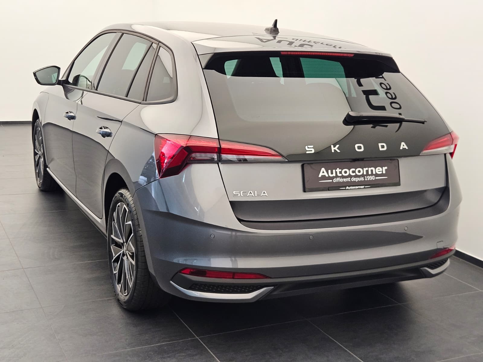 SKODA SCALA - Image 9