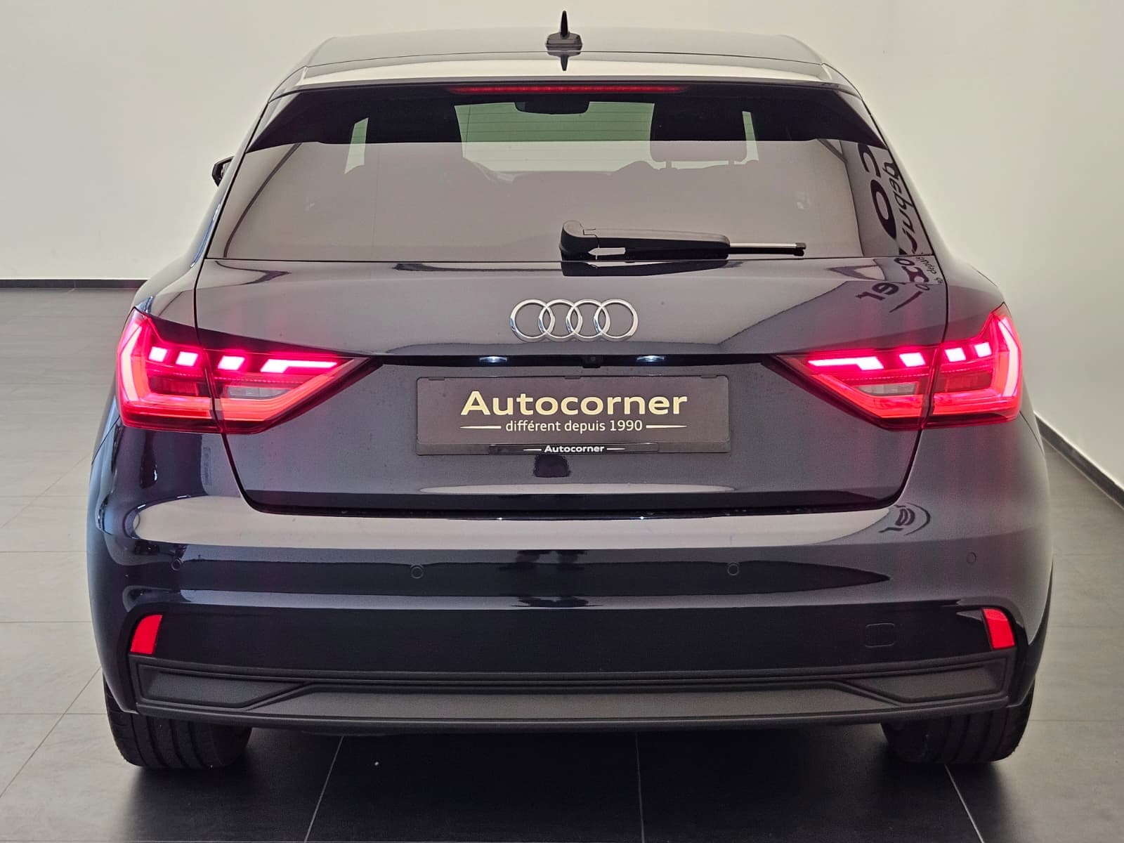 AUDI A1 - Image 8