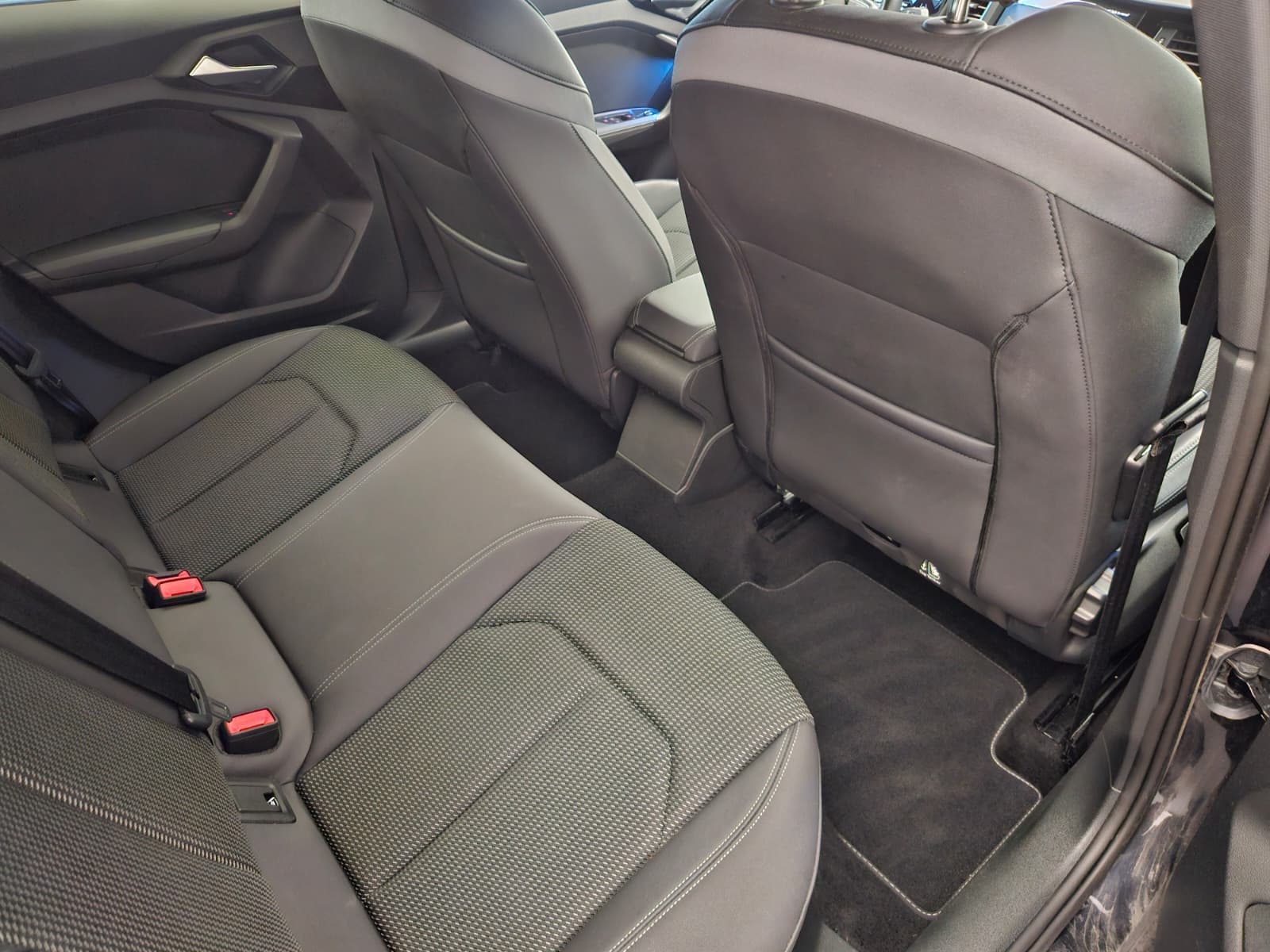 AUDI A1 - Image 14