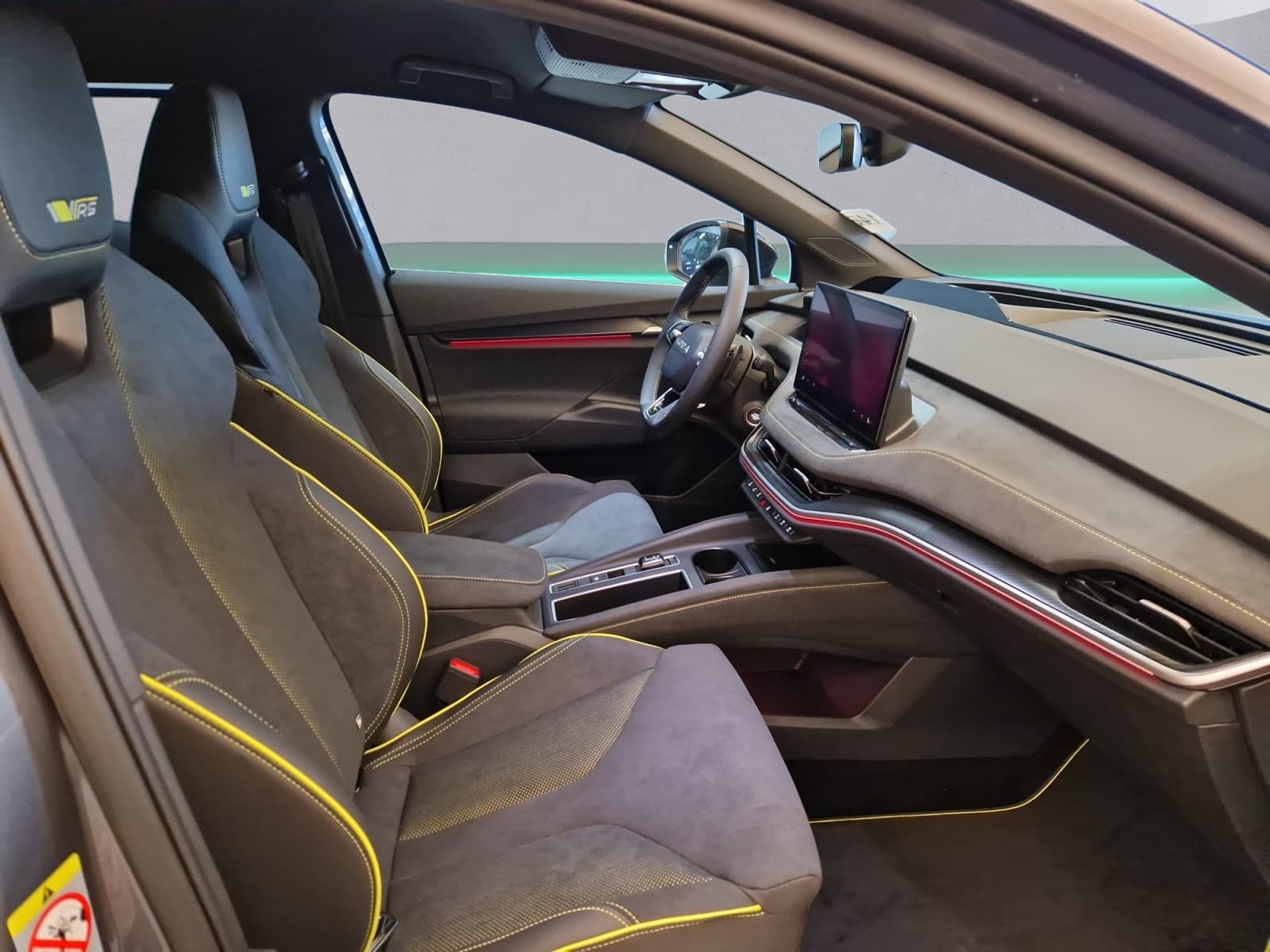 SKODA ELROQ - Image 11