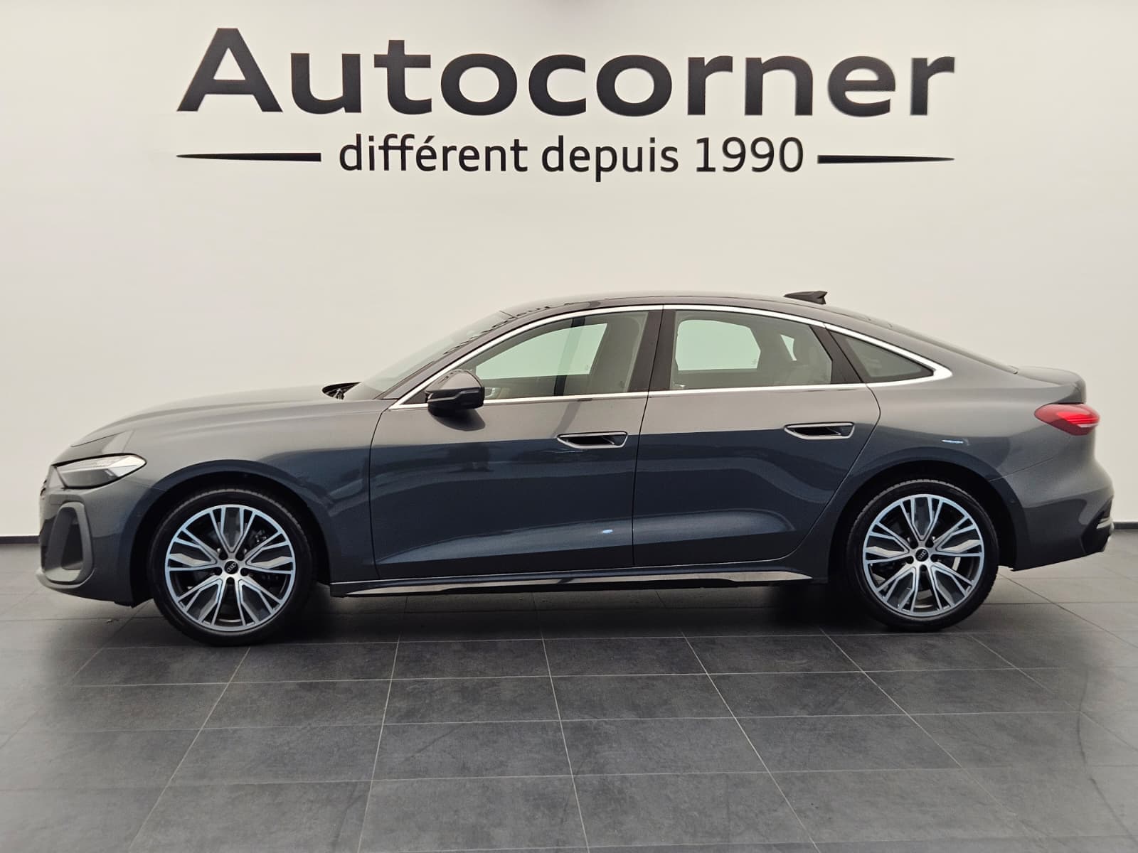 AUDI A5 - Image 2