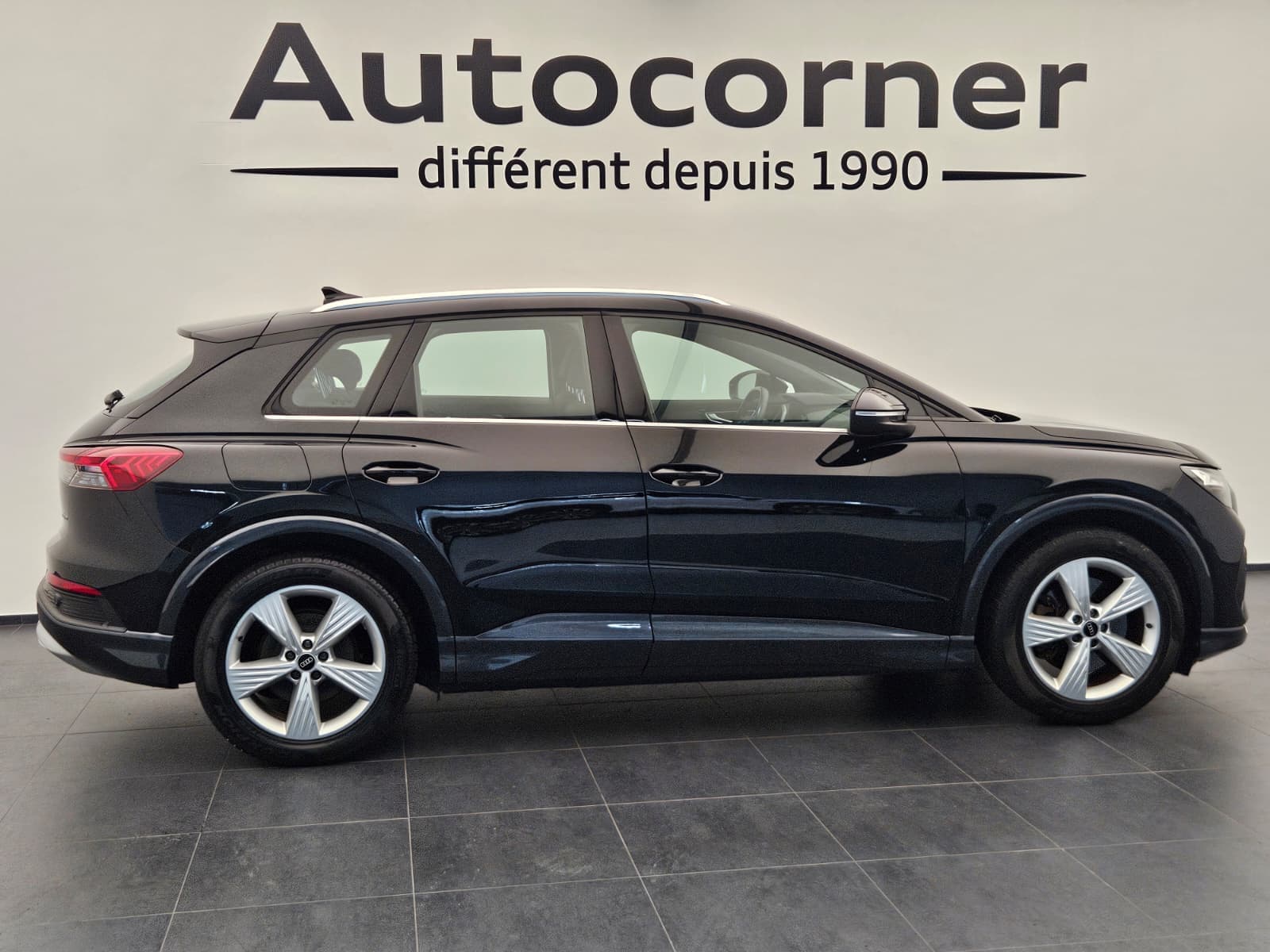 AUDI Q4 e-tron - Image 7