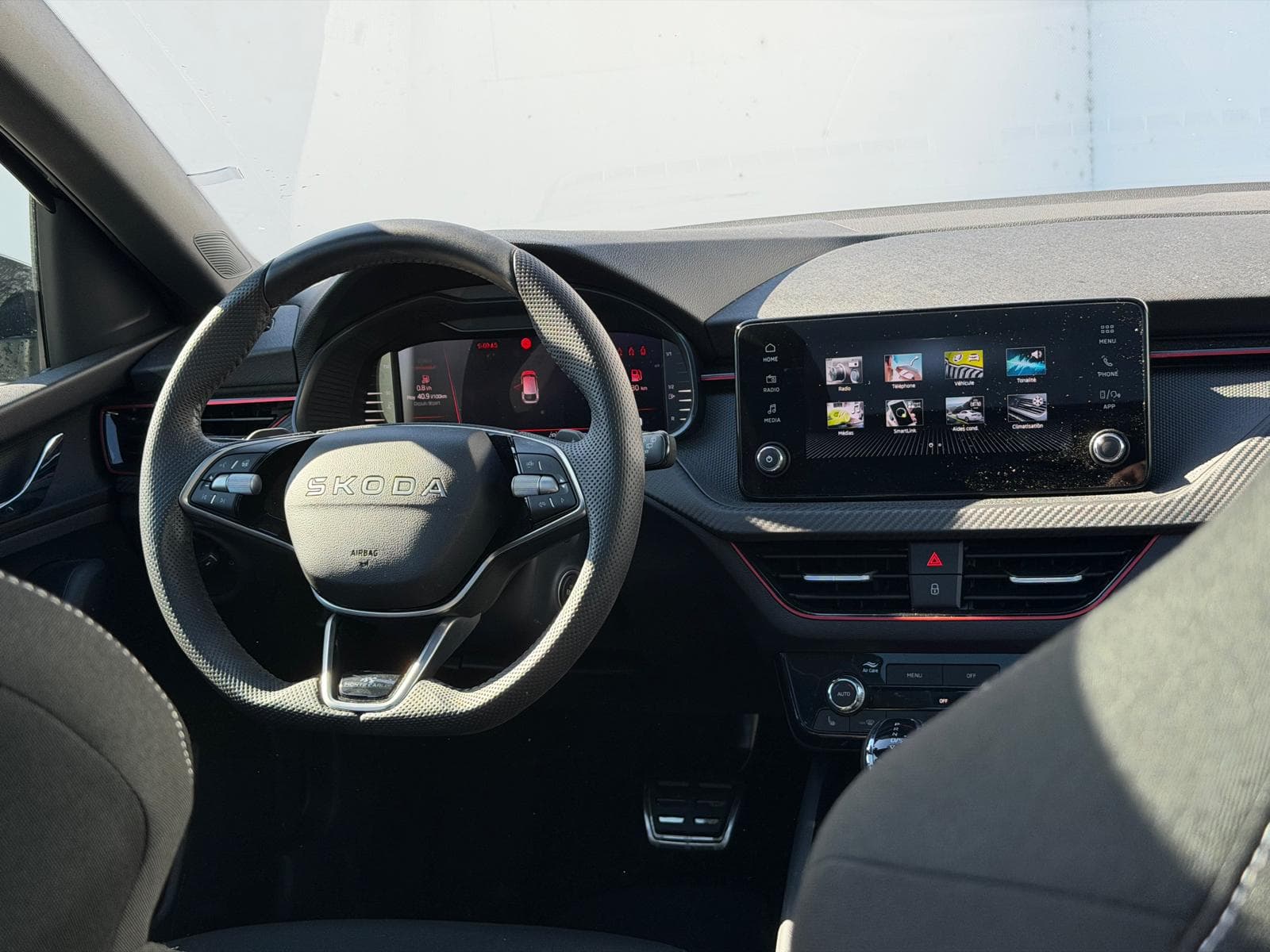 SKODA SCALA - Image 8