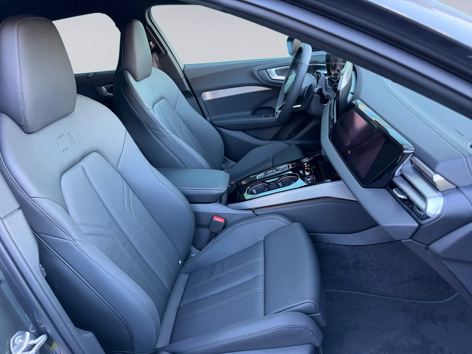 AUDI A5 - Image 13