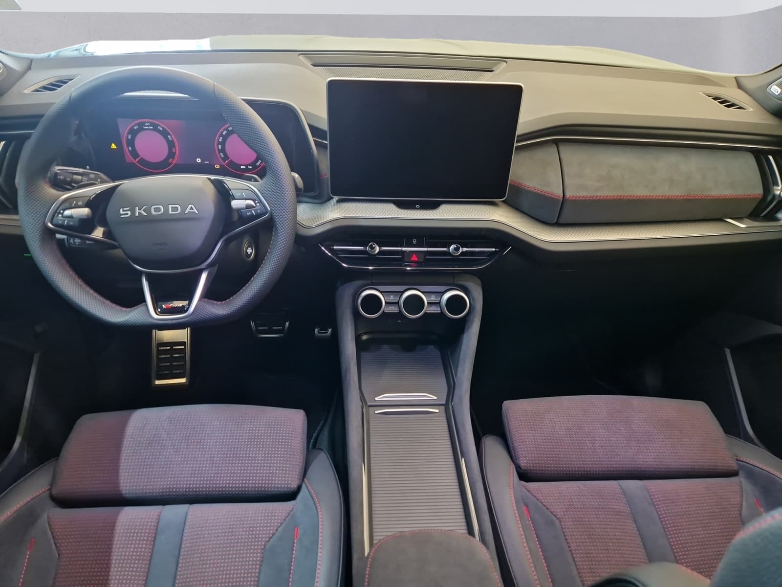 SKODA KODIAQ - Image 10