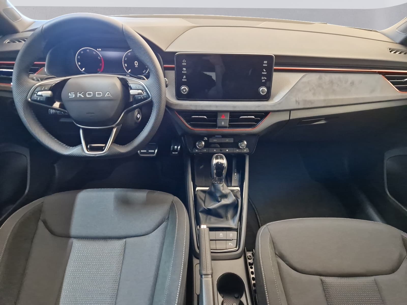 SKODA SCALA - Image 9