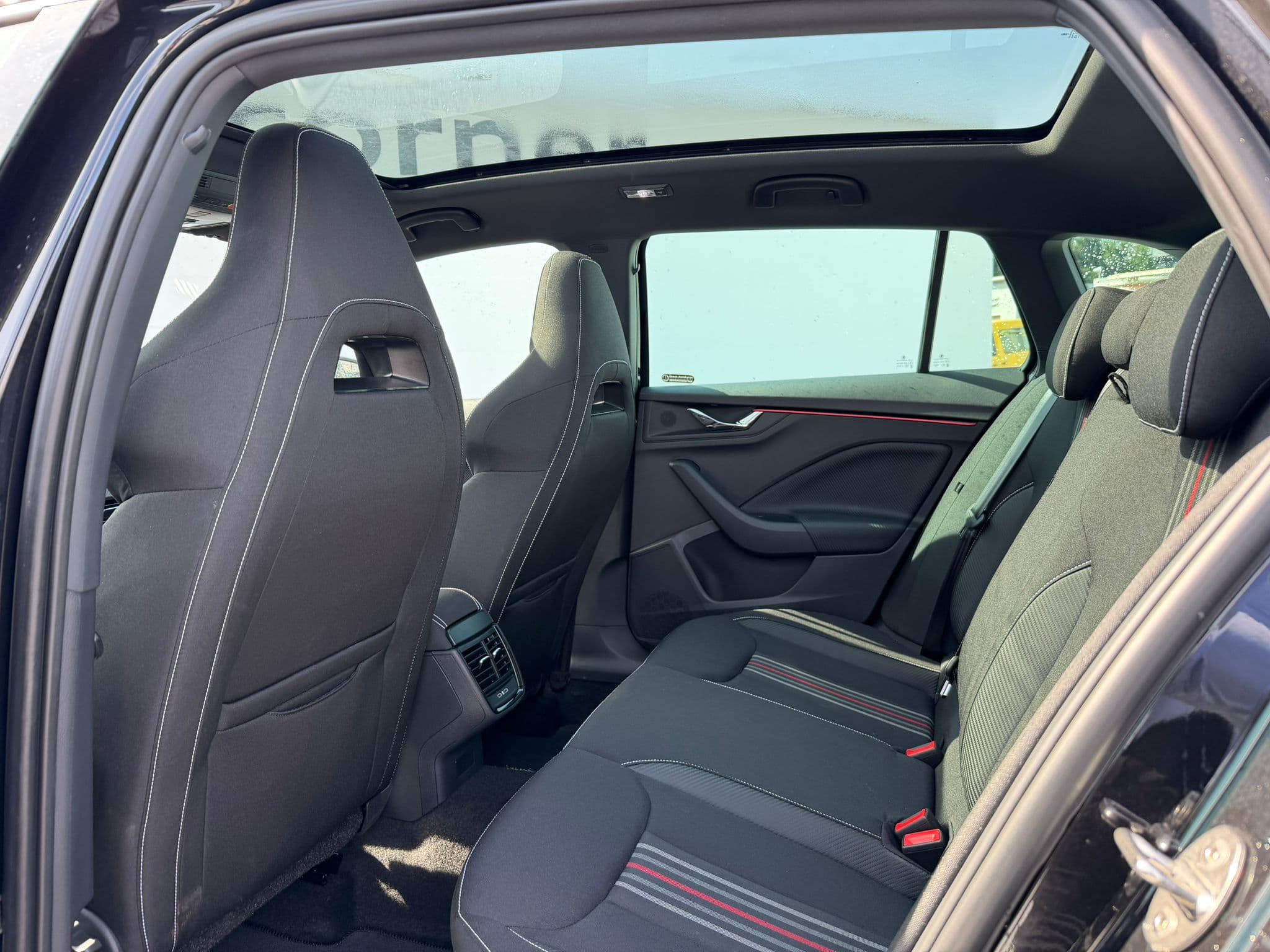 SKODA SCALA - Image 8