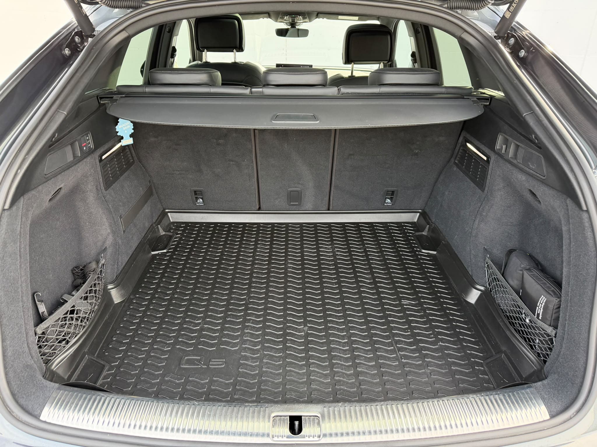 AUDI SQ5 - Image 15