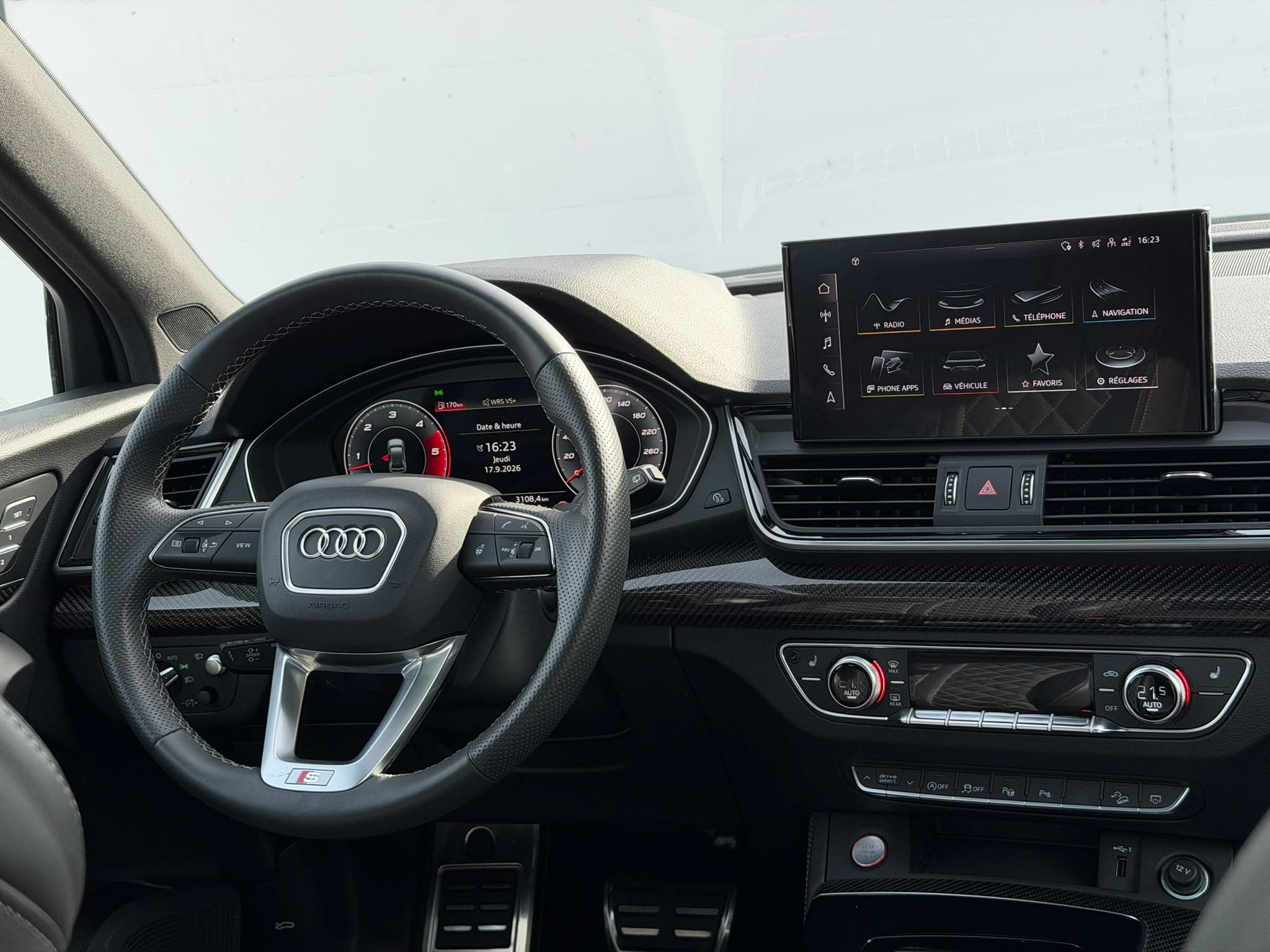 AUDI SQ5 - Image 9
