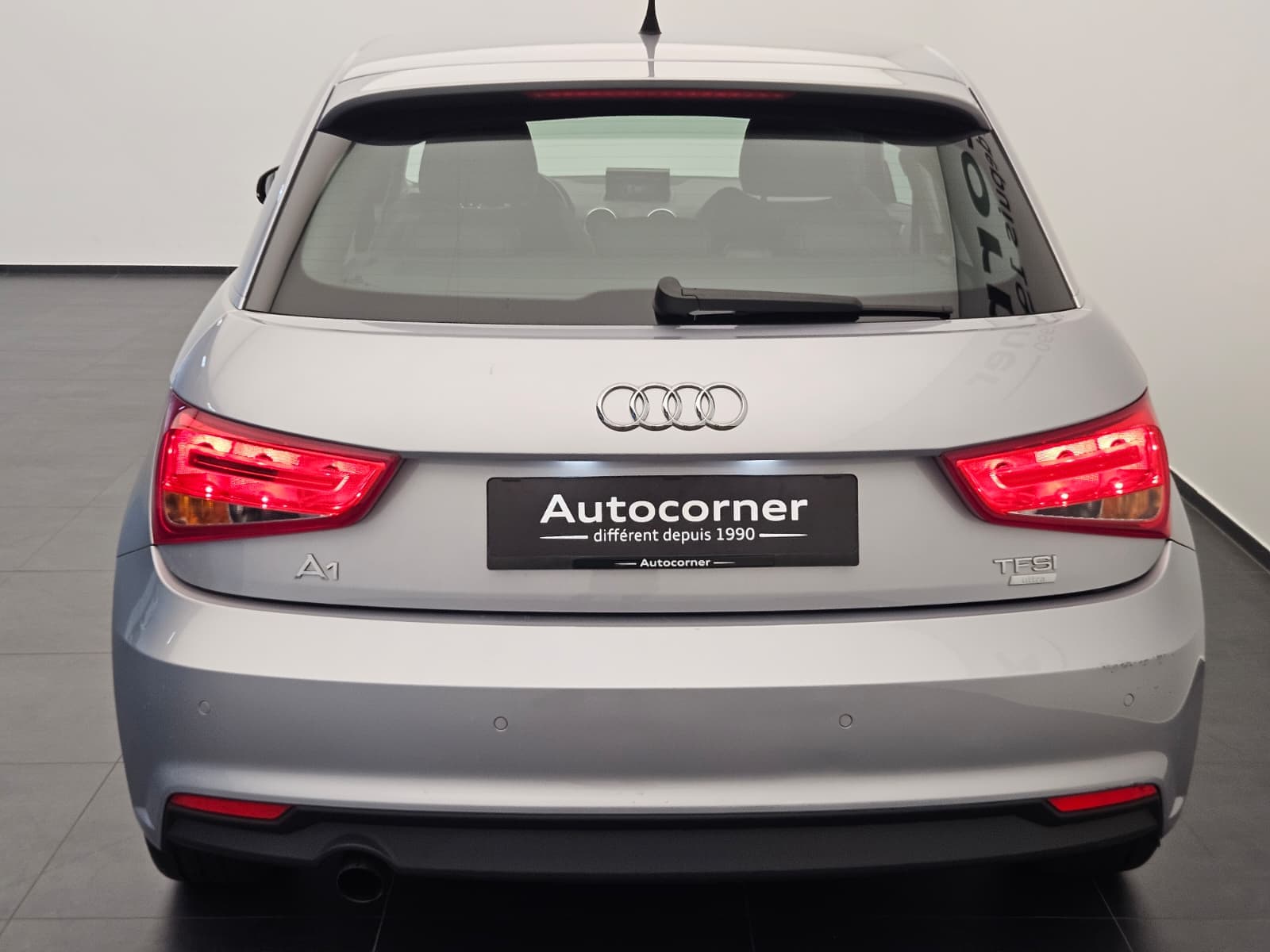 AUDI A1 - Image 8