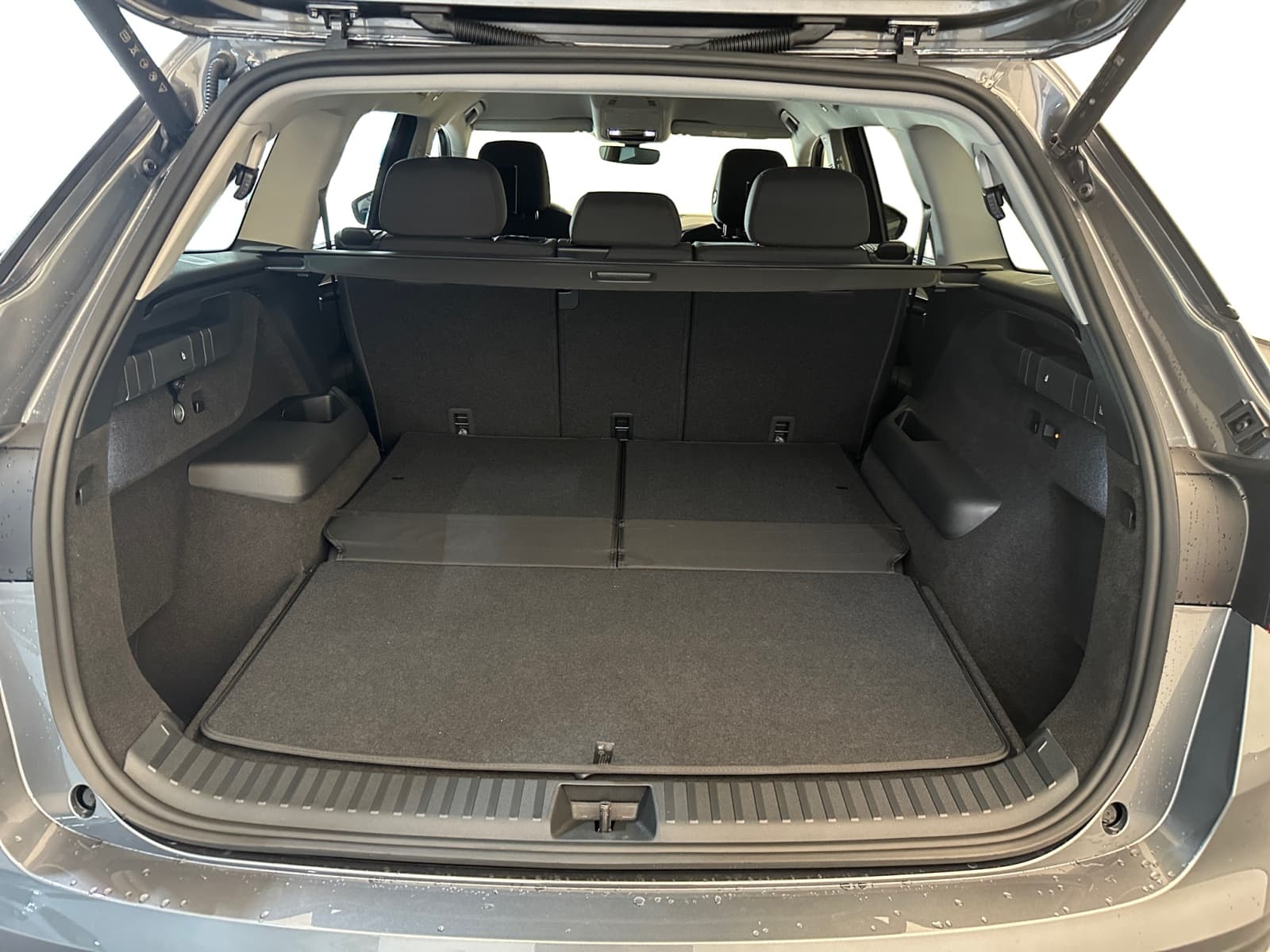 SKODA KODIAQ - Image 12