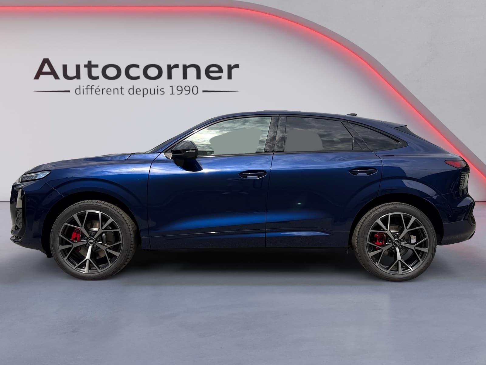 AUDI Q3 - Image 2