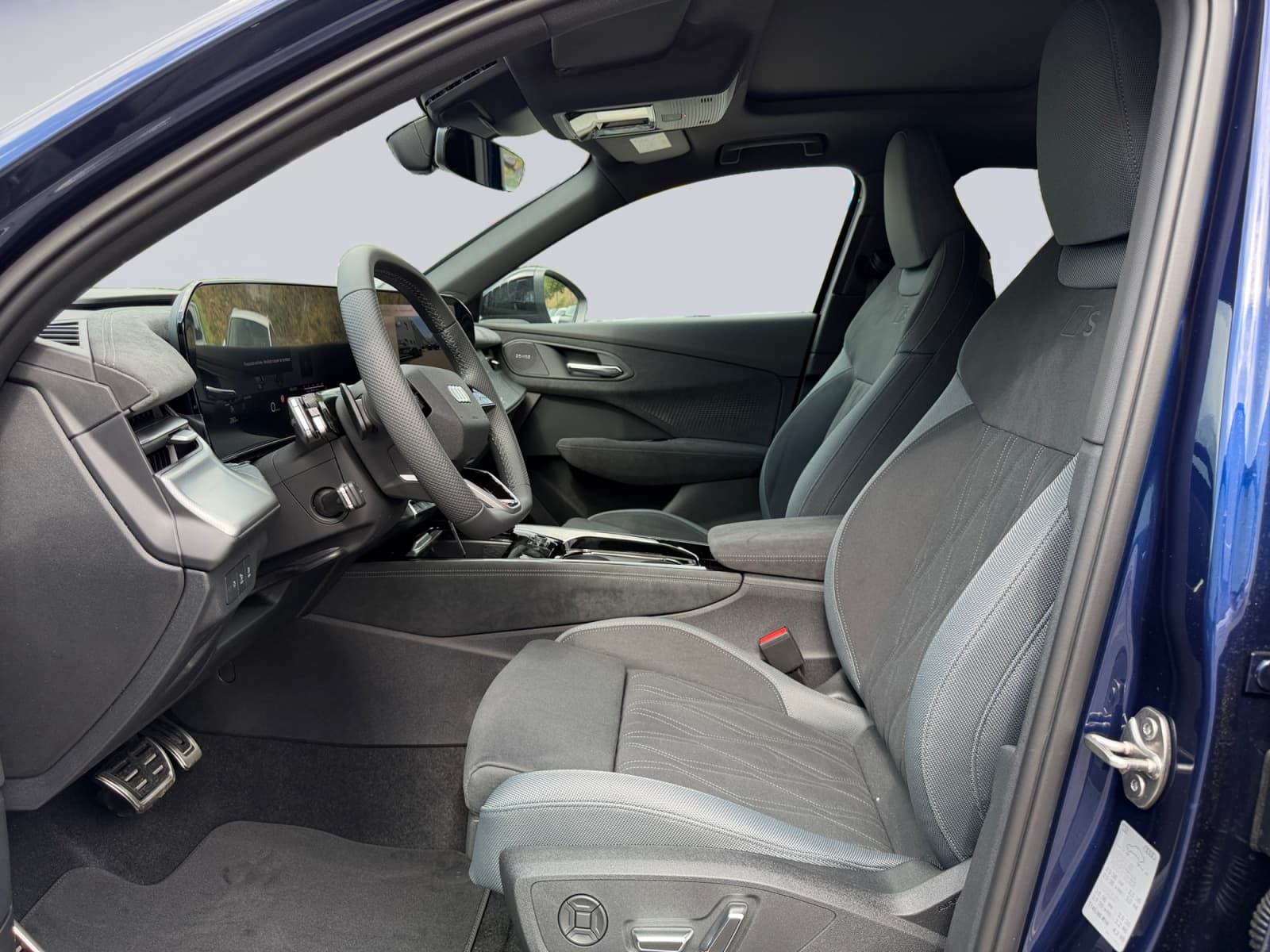 AUDI Q3 - Image 9