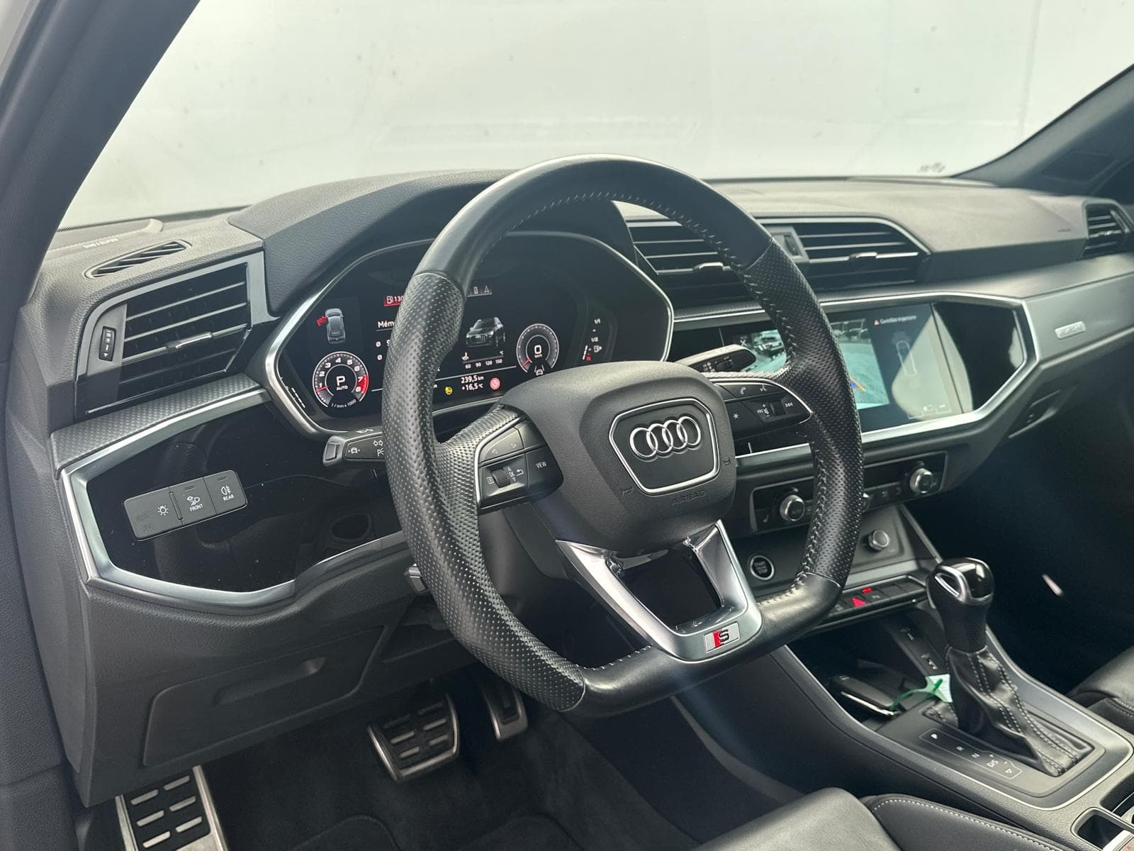 AUDI Q3 - Image 7