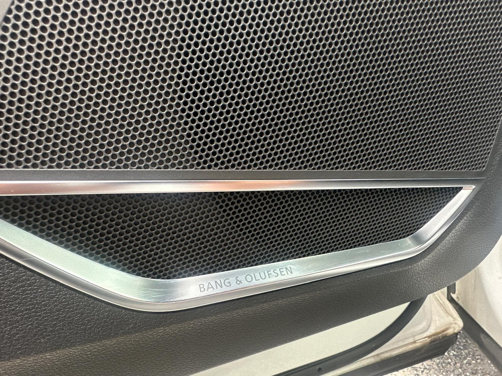 AUDI Q3 - Image 9