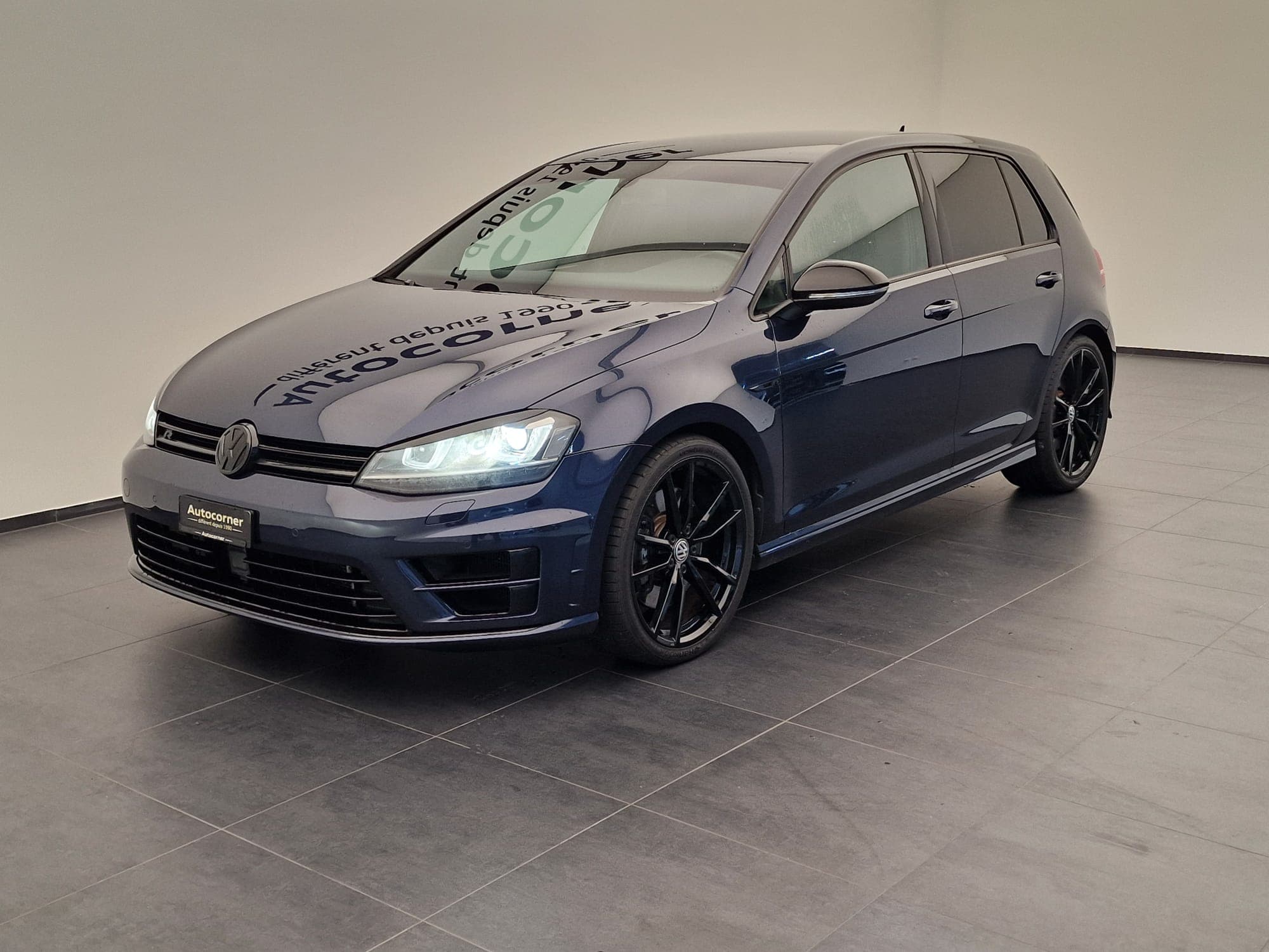 VW GOLF - Image 3