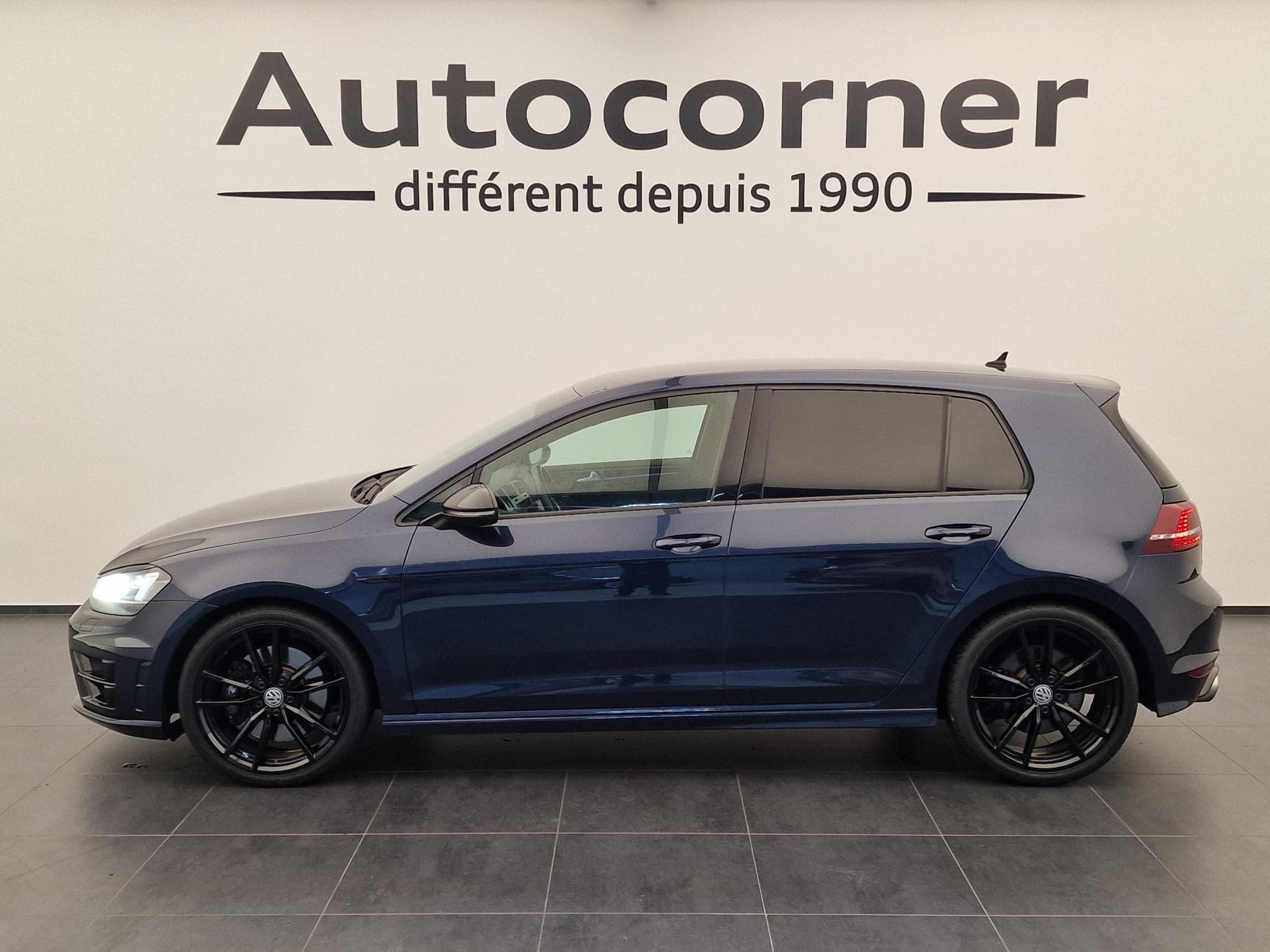 VW GOLF - Image 2