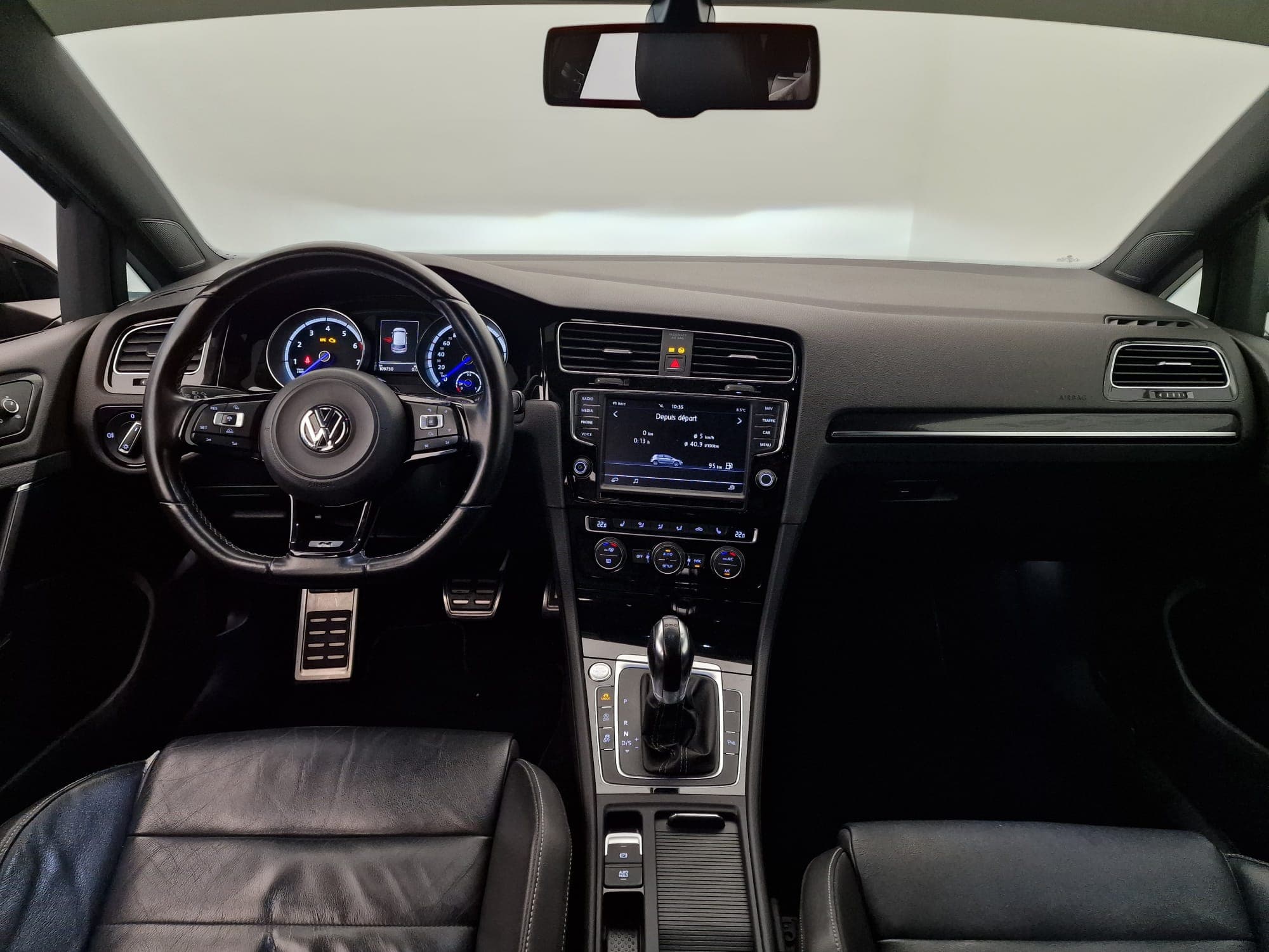 VW GOLF - Image 10