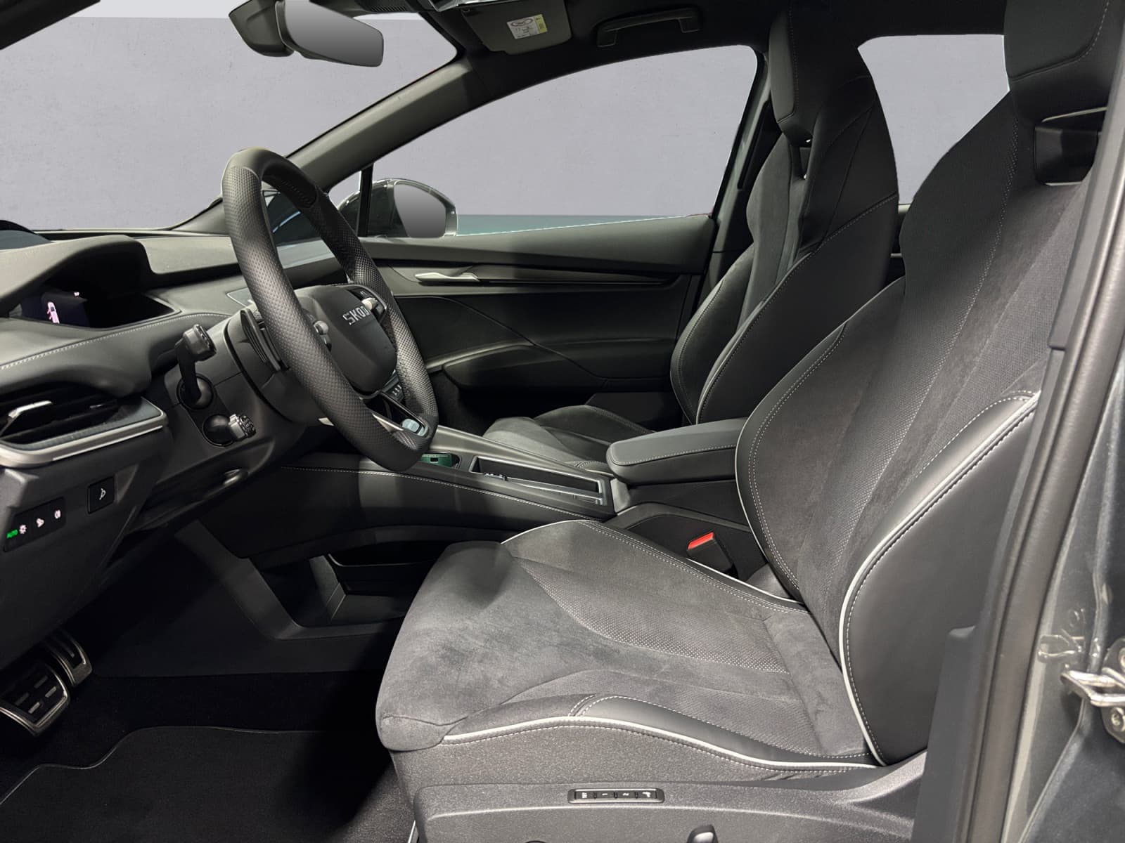 SKODA ELROQ - Image 9