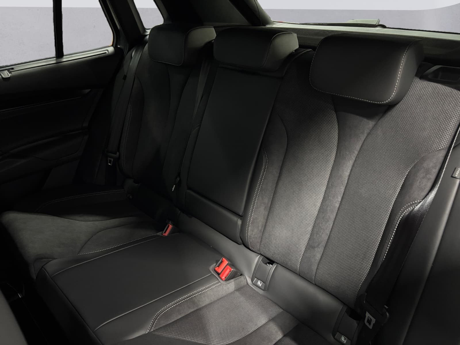 SKODA ELROQ - Image 12