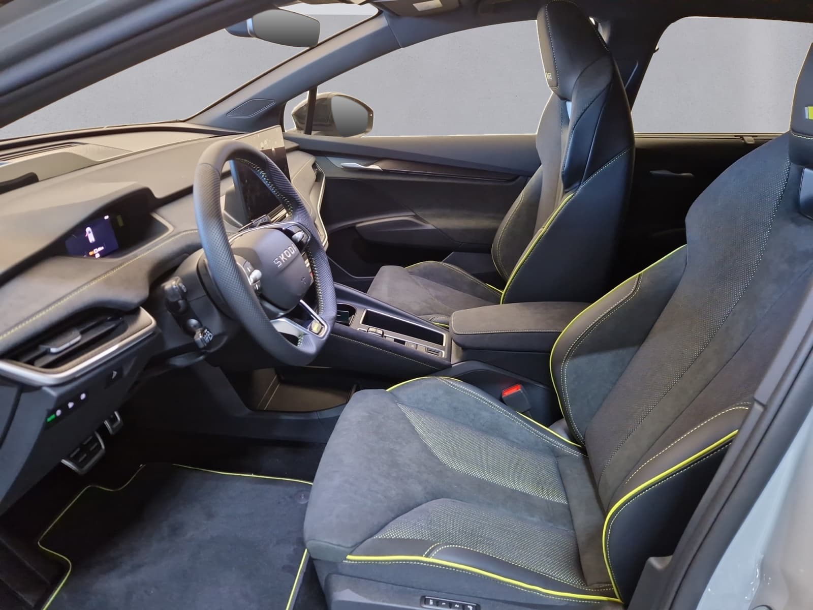 SKODA ELROQ - Image 10