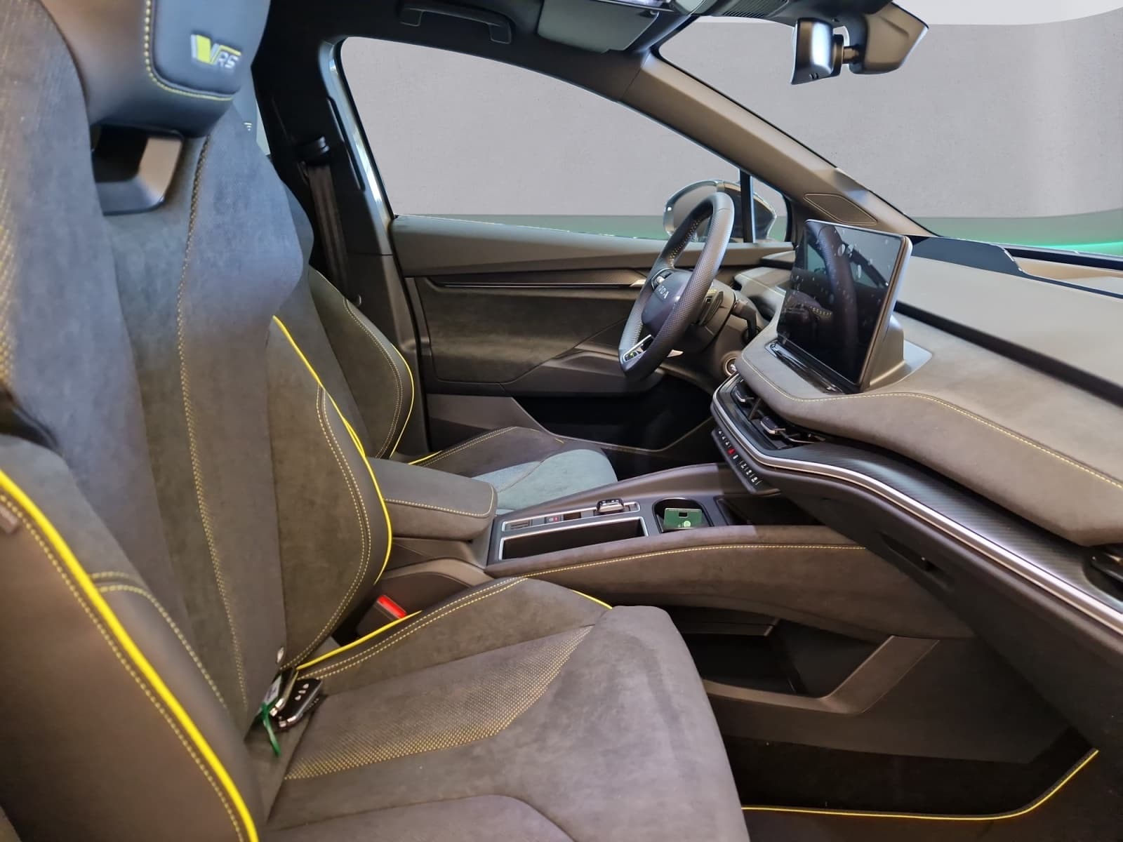 SKODA ELROQ - Image 12
