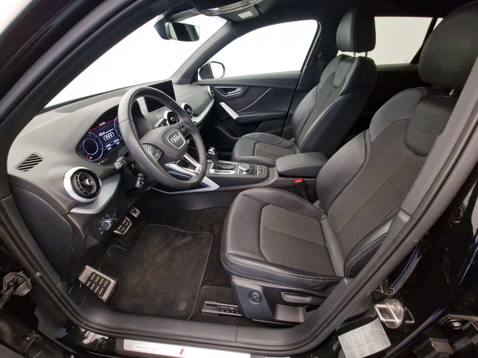 AUDI Q2 - Image 10