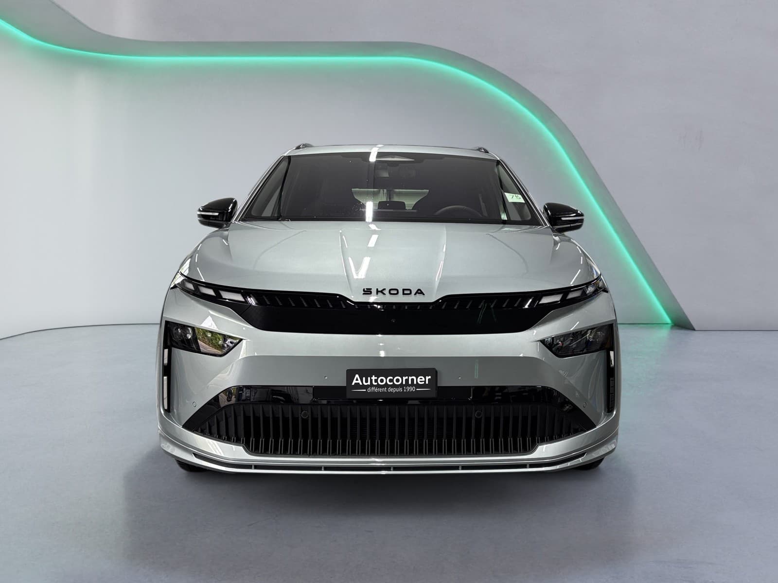 SKODA ENYAQ iV - Image 8