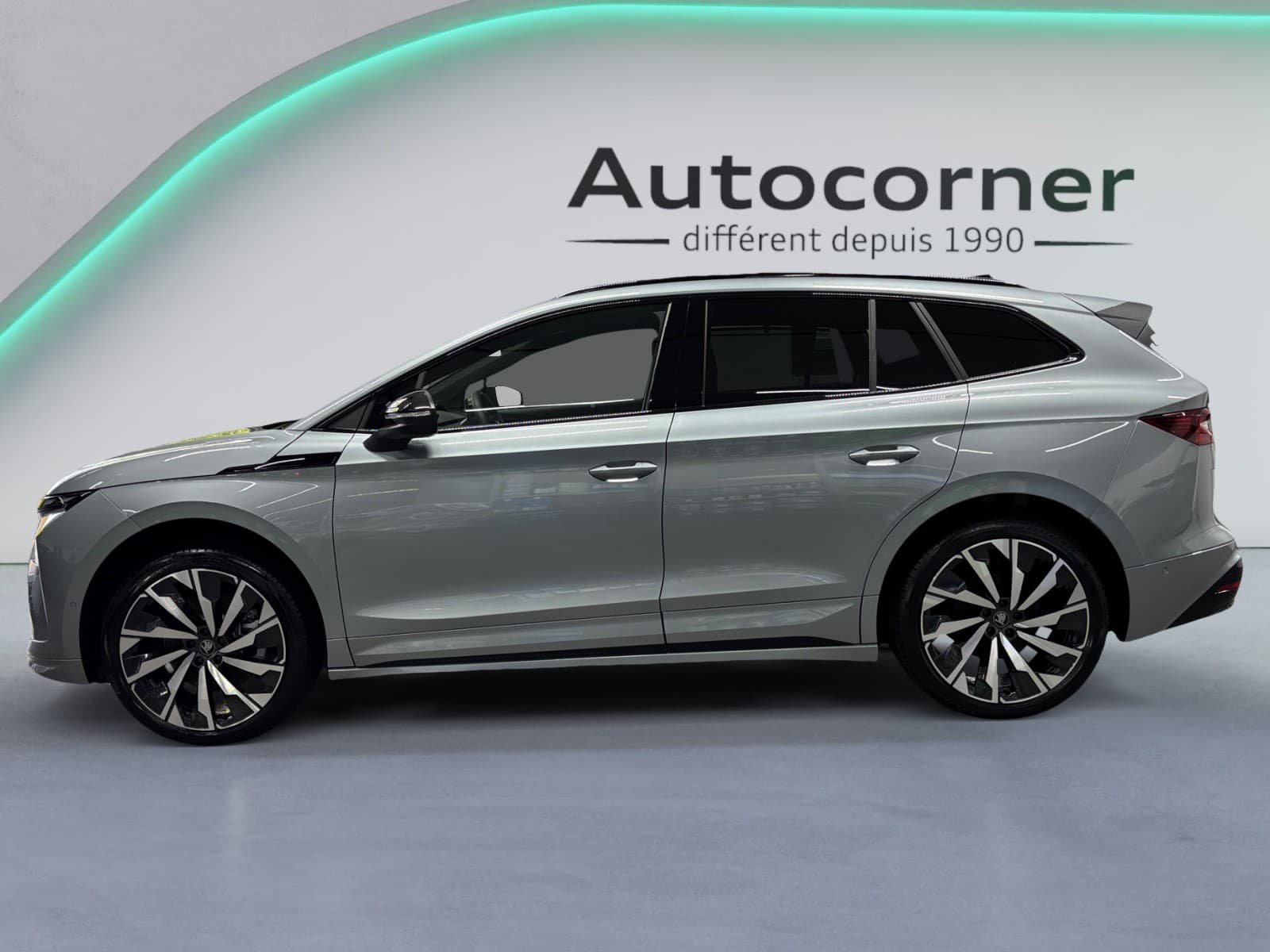 SKODA ENYAQ iV - Image 2
