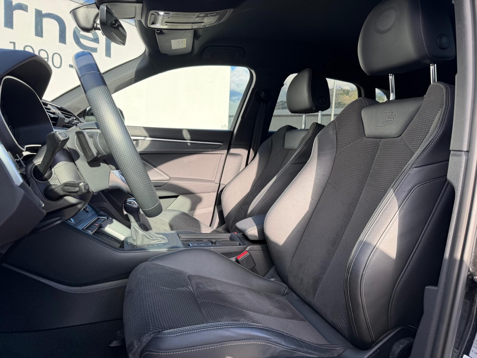 AUDI Q3 - Image 7