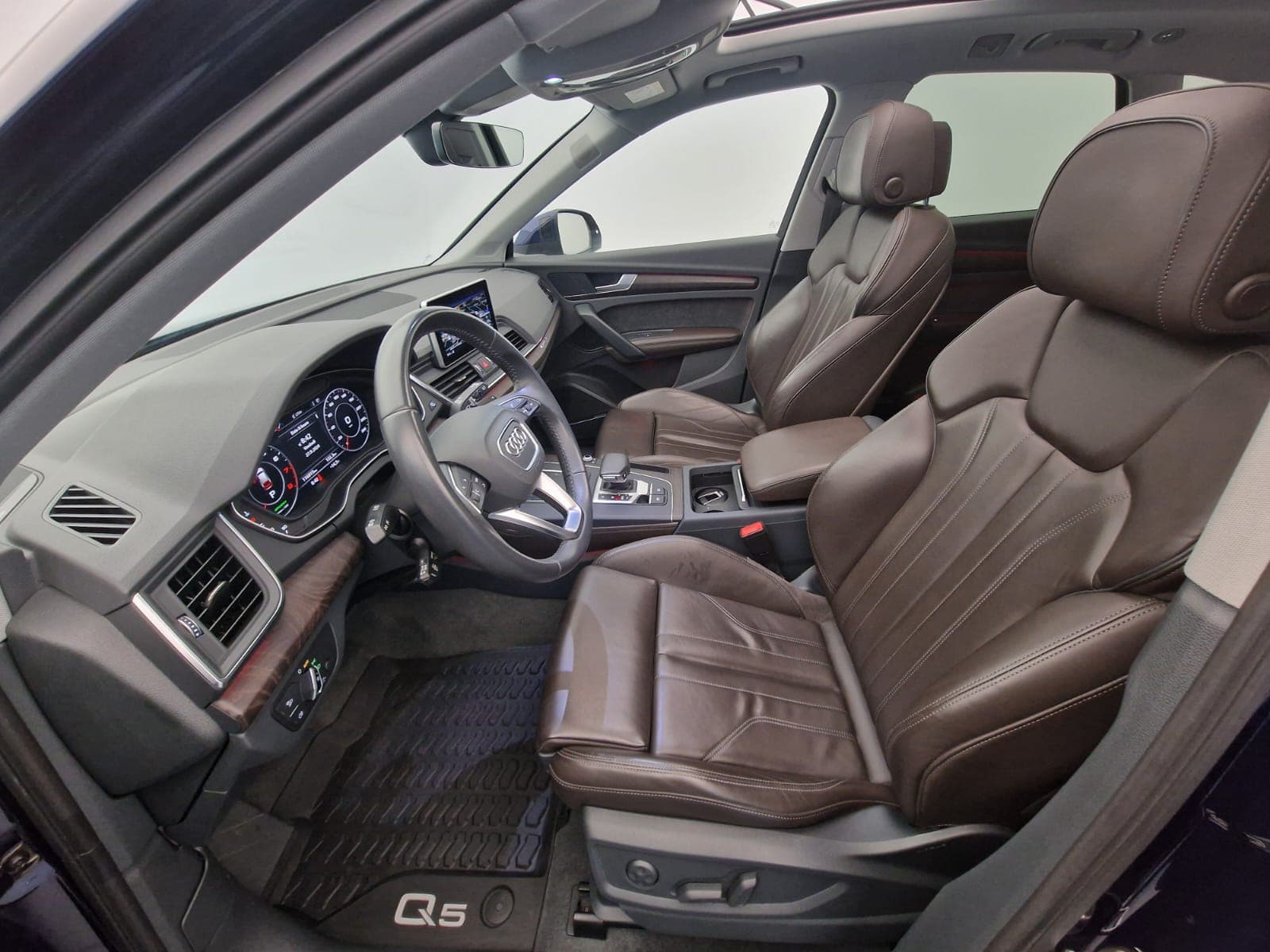AUDI Q5 - Image 11