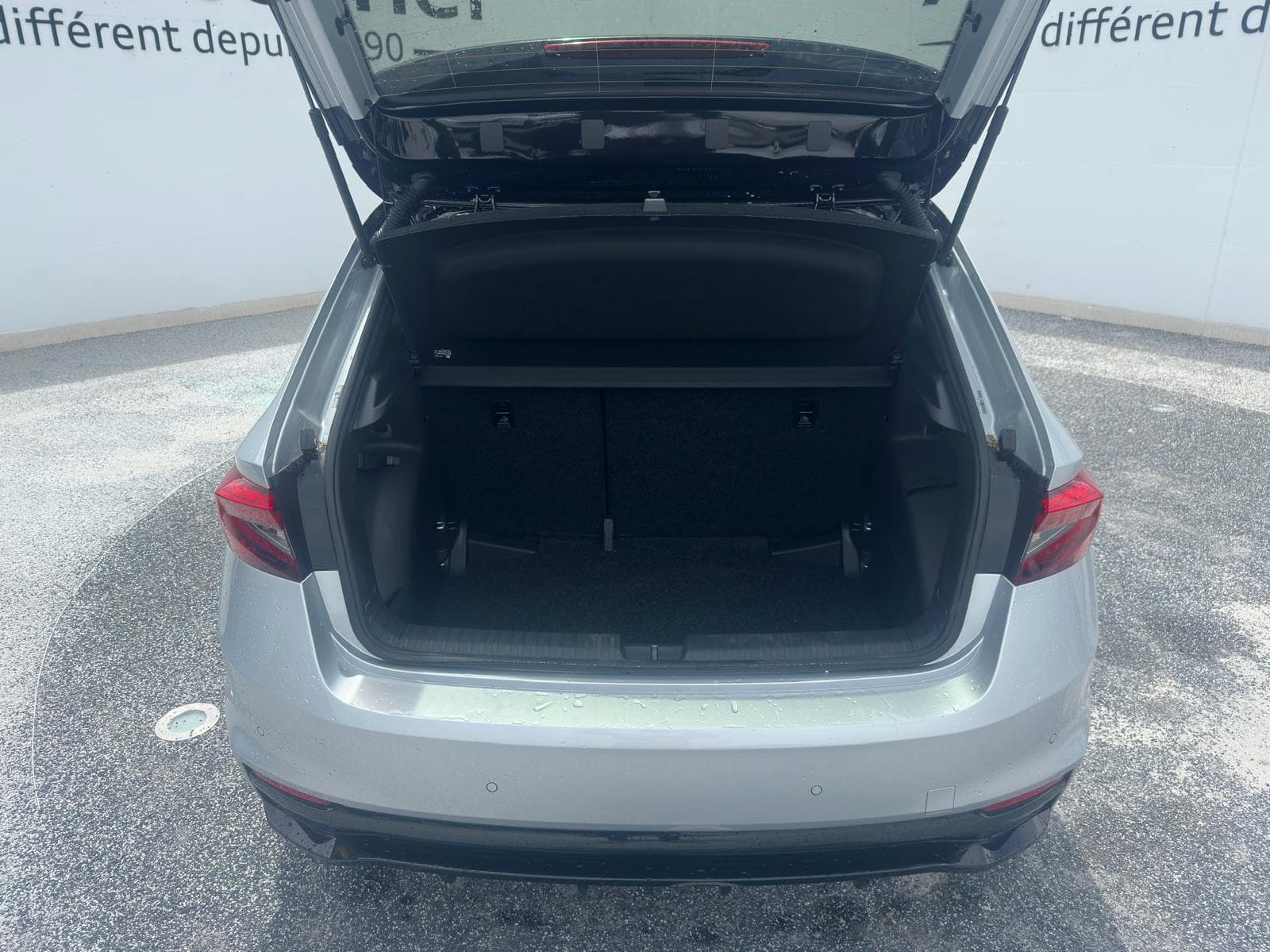 SKODA FABIA - Image 11