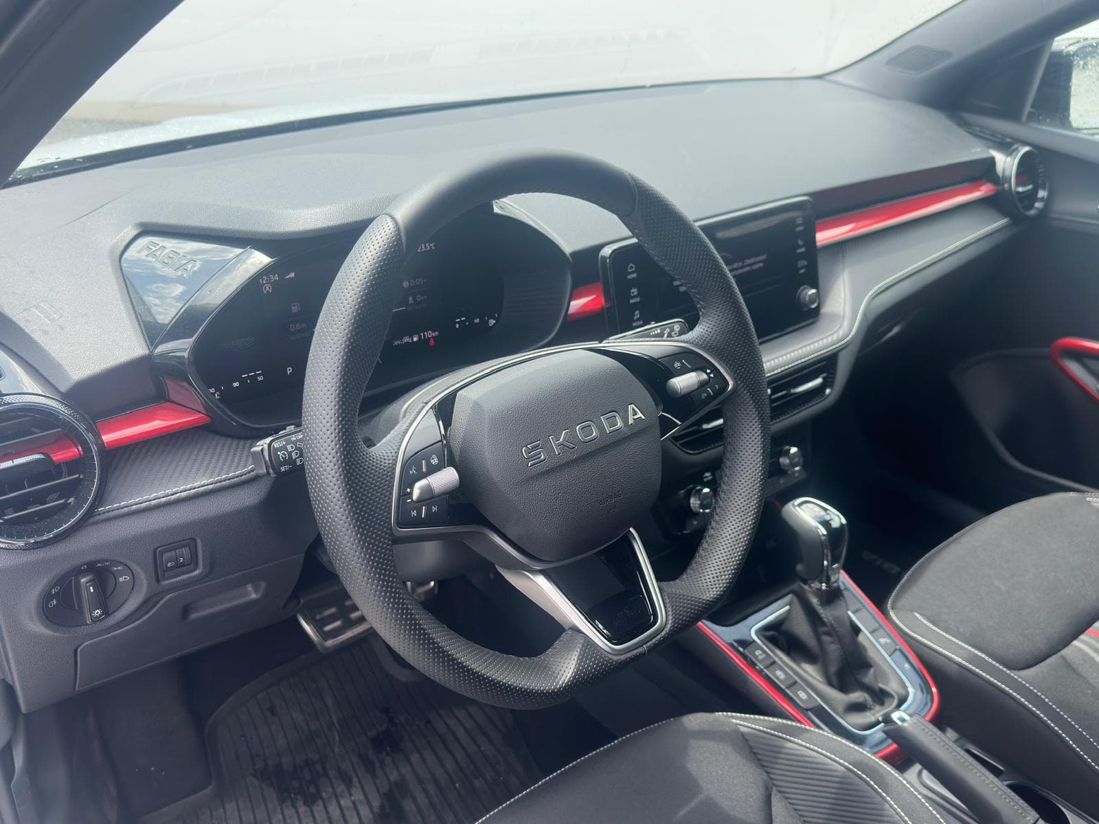SKODA FABIA - Image 7