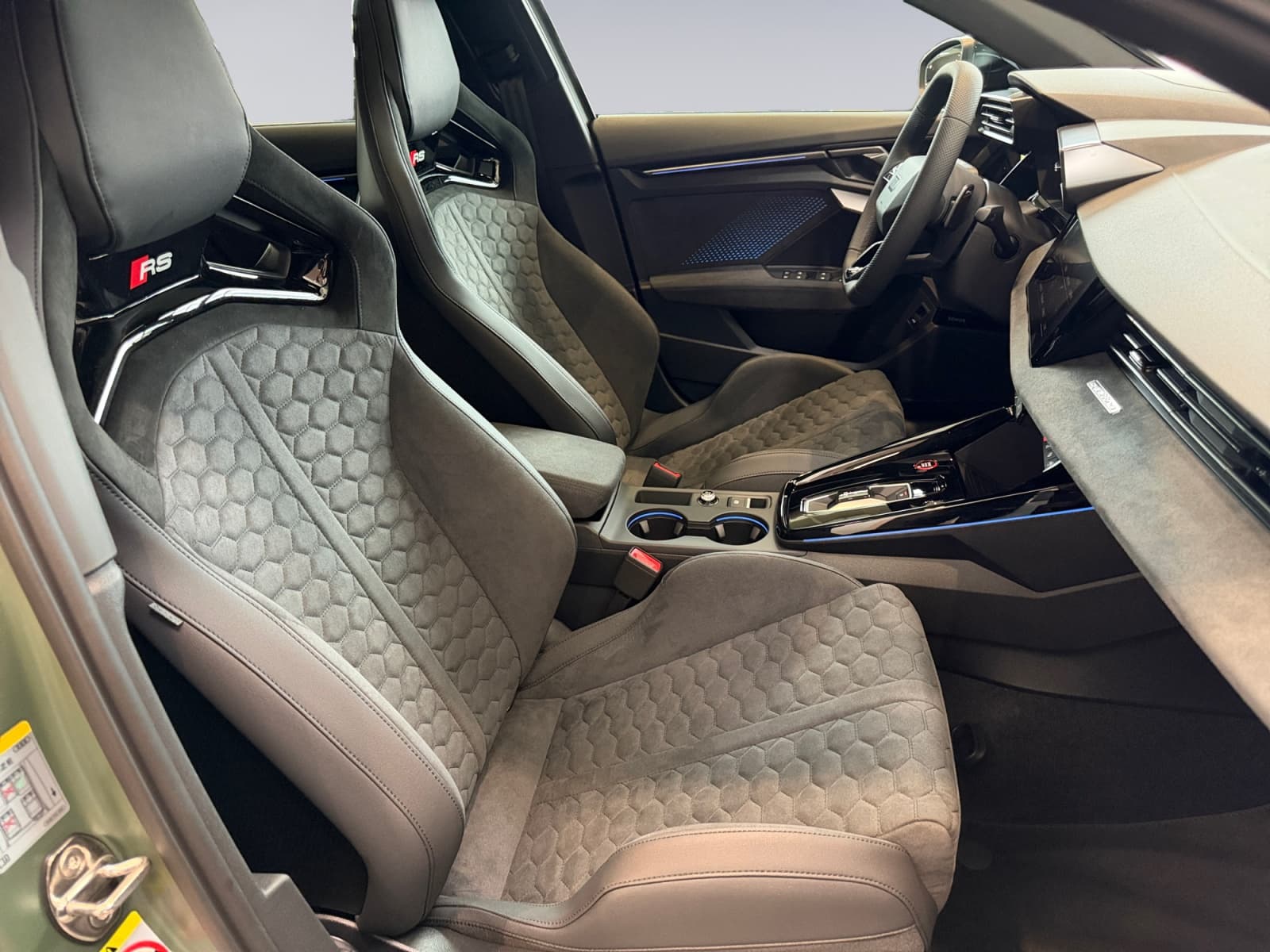 AUDI RS3 - Image 13