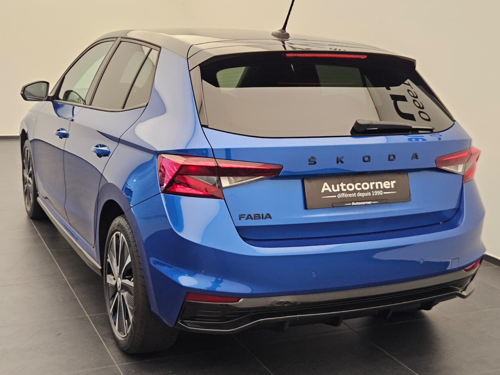 SKODA FABIA - Image 9