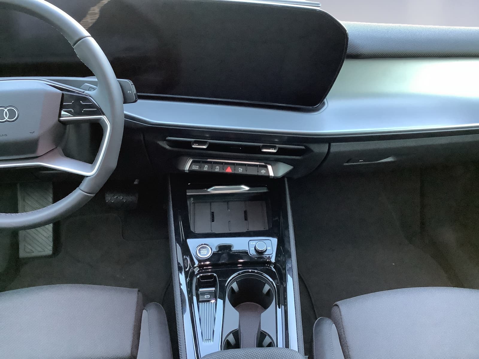 AUDI Q3 - Image 11