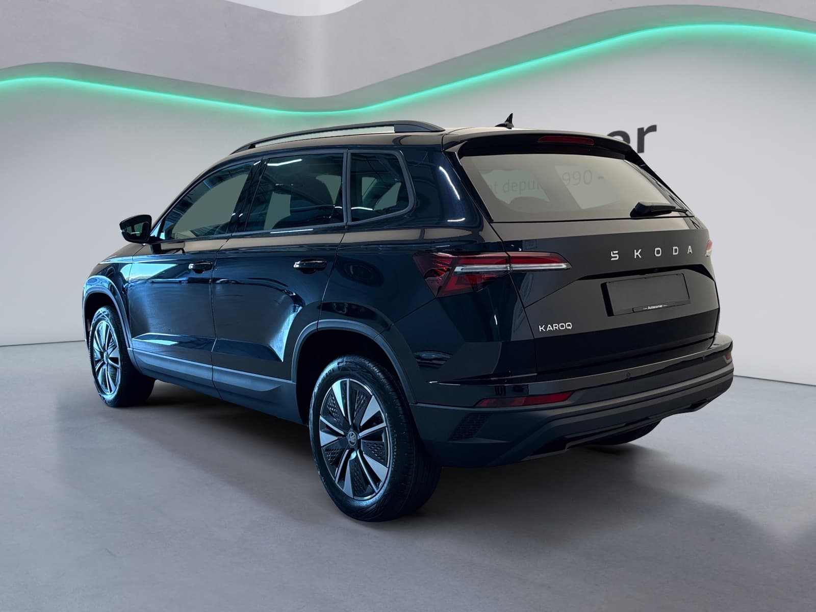 SKODA KAROQ - Image 4