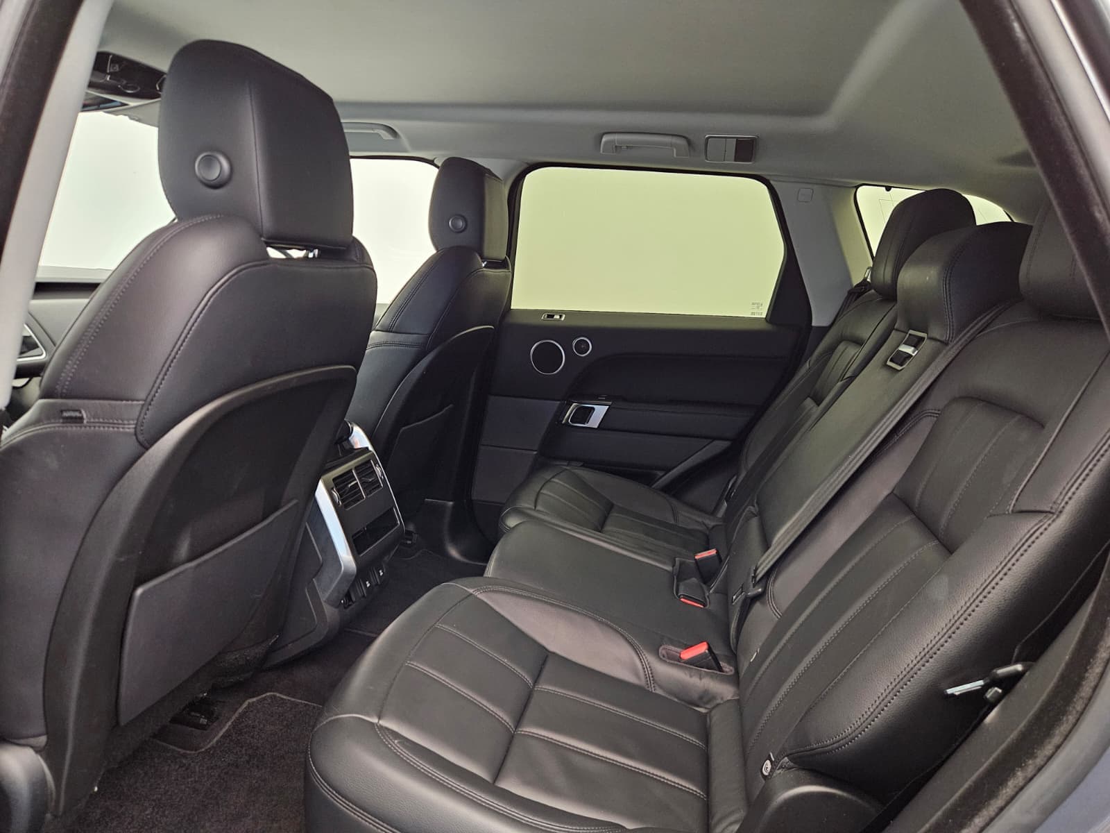 LAND ROVER RANGE ROVER SPORT - Image 13