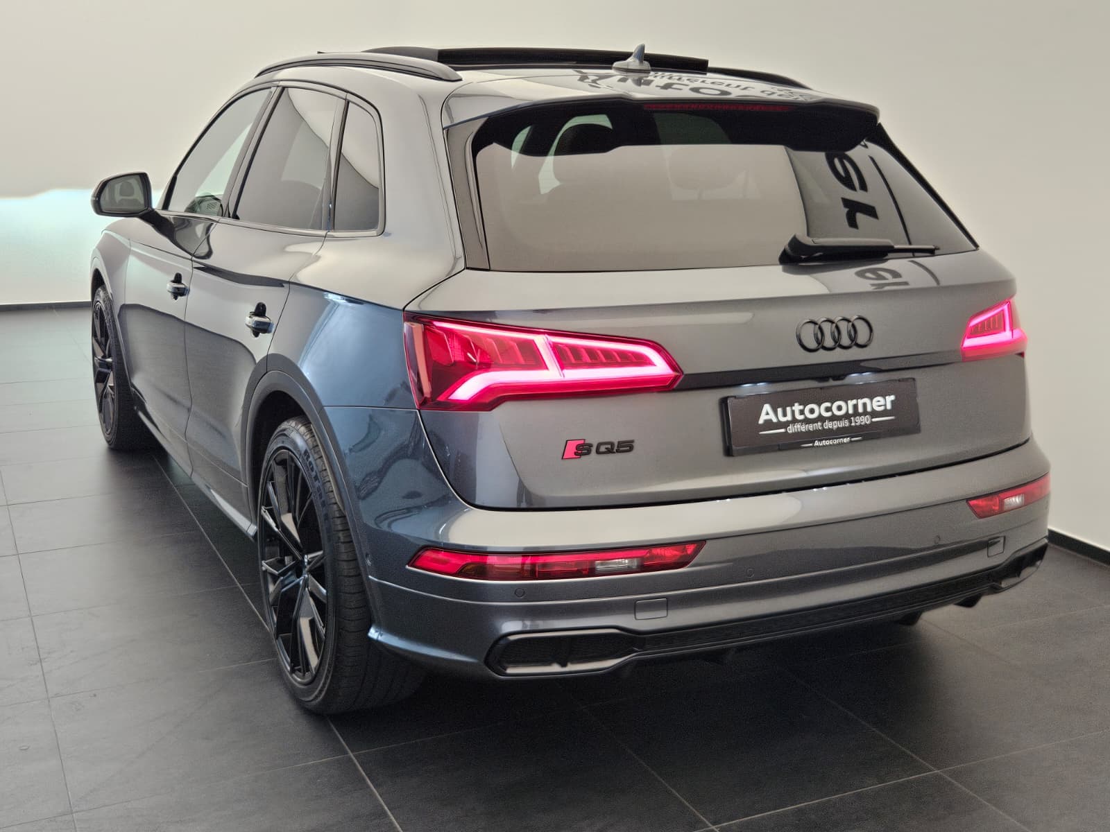 AUDI SQ5 - Image 9