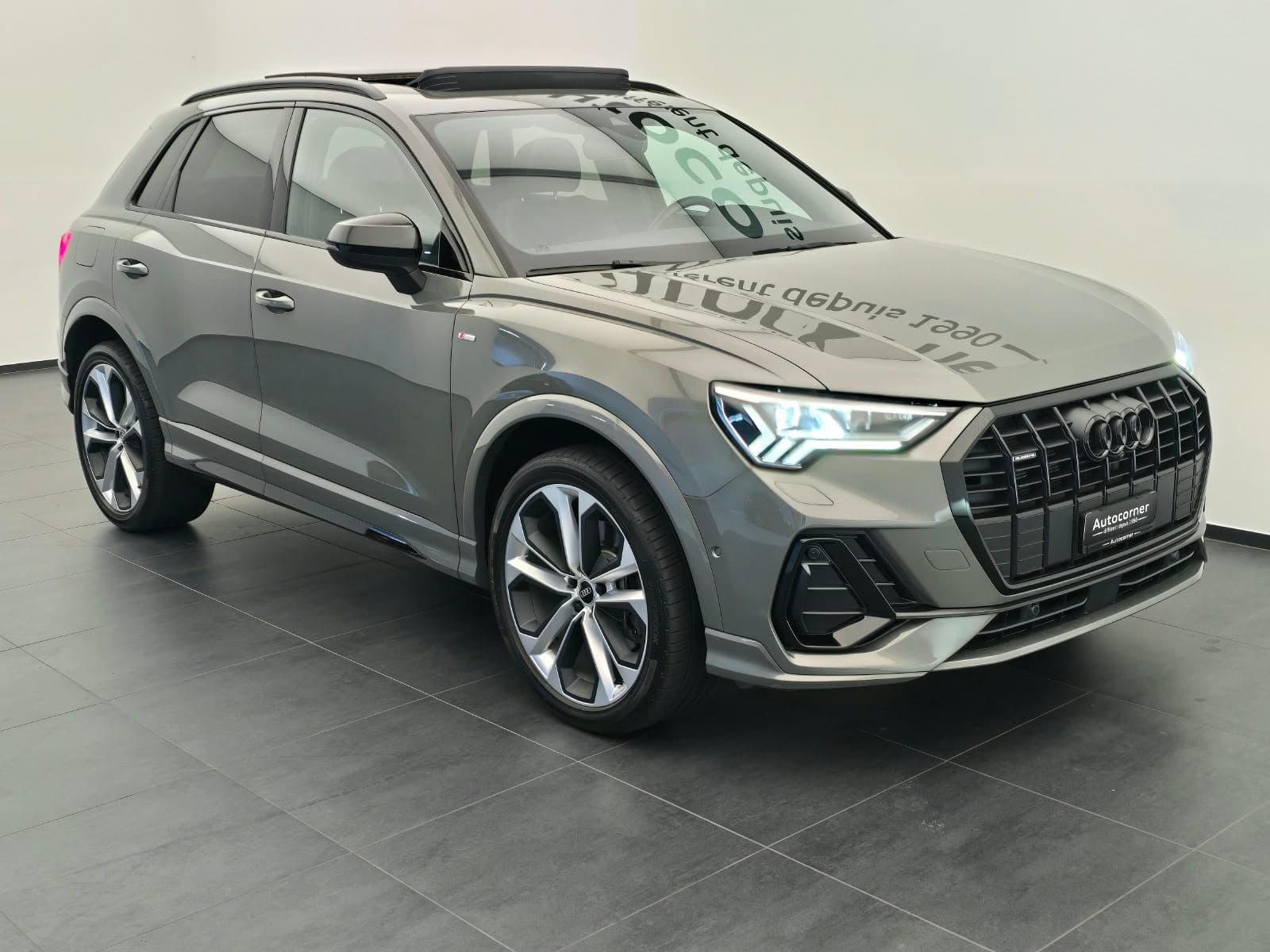 AUDI Q3 - Image 5