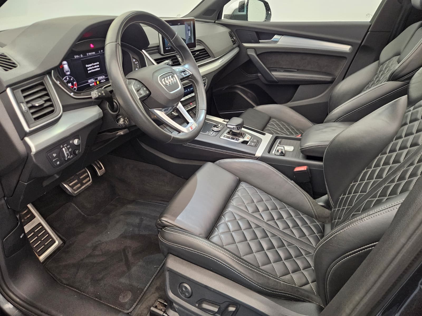 AUDI SQ5 - Image 11