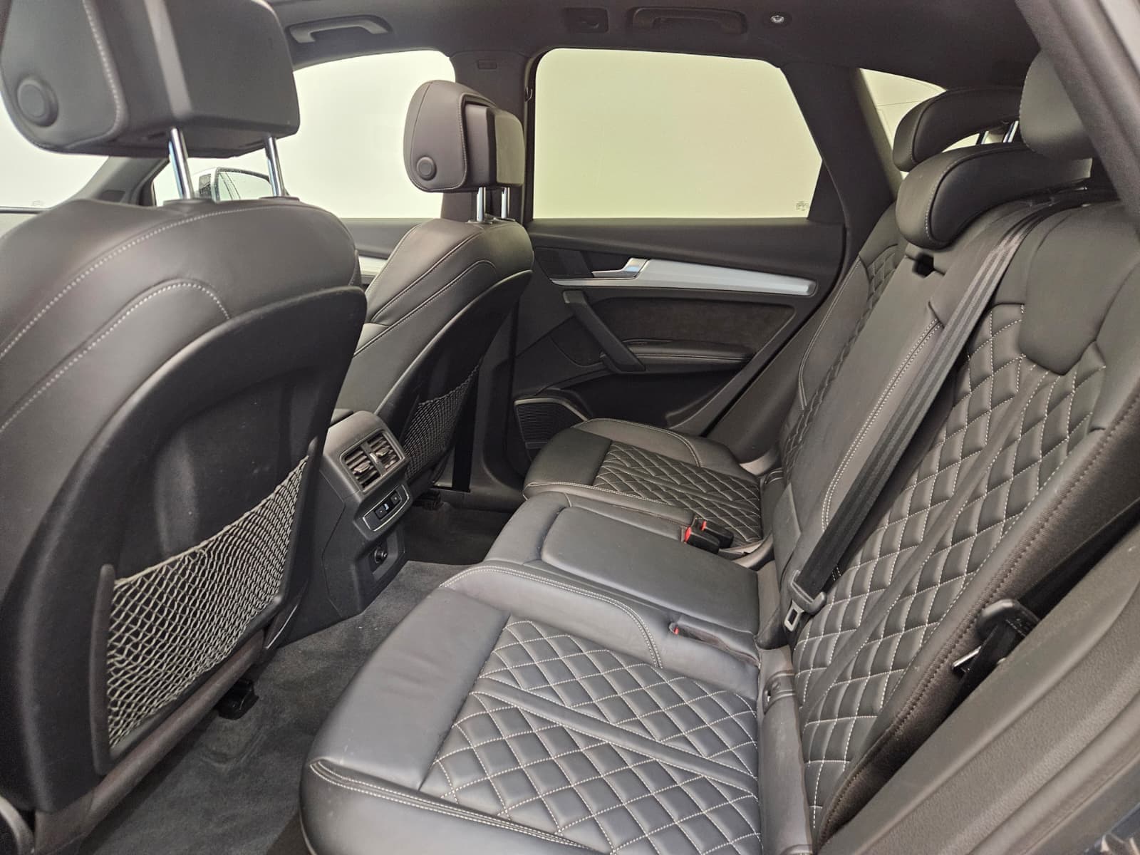 AUDI SQ5 - Image 13